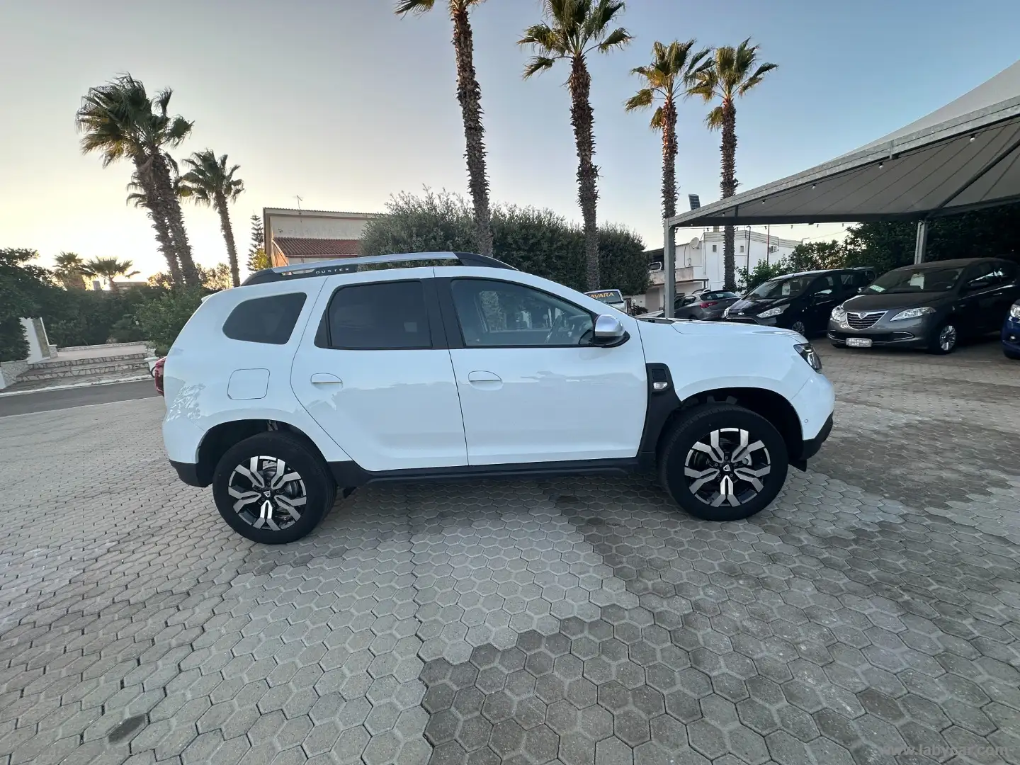 Dacia Duster 1.0 TCe 100 CV ECO-G 4x2 Prestige Bianco - 2