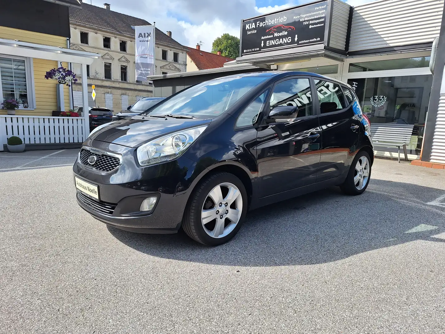 Kia Venga Spirit Noir - 1