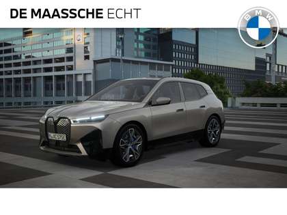 BMW iX xDrive40 Excellence 71 kWh / Panoramadak Sky Loung