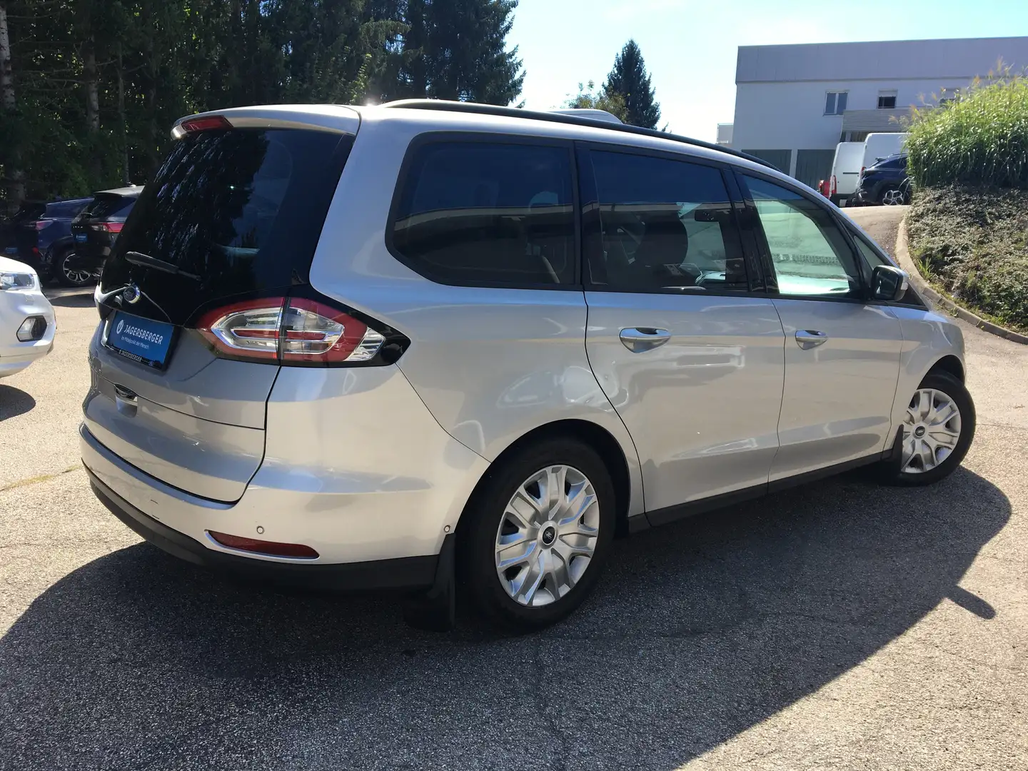 Ford Galaxy 2,0 TDCi Trend Start/Stop Stříbrná - 2