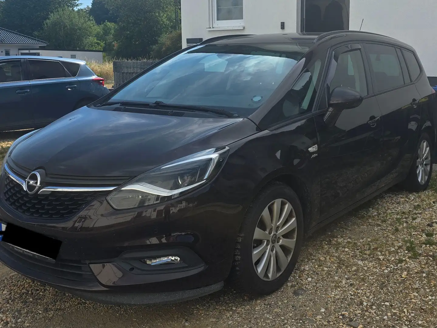 Opel Zafira Tourer Zafira Tourer 2.0 CDTI ecoFLEX Start/Stop drive Brązowy - 2