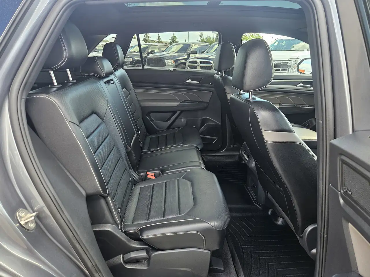 Volkswagen Atlas снимка Volkswagen Atlas