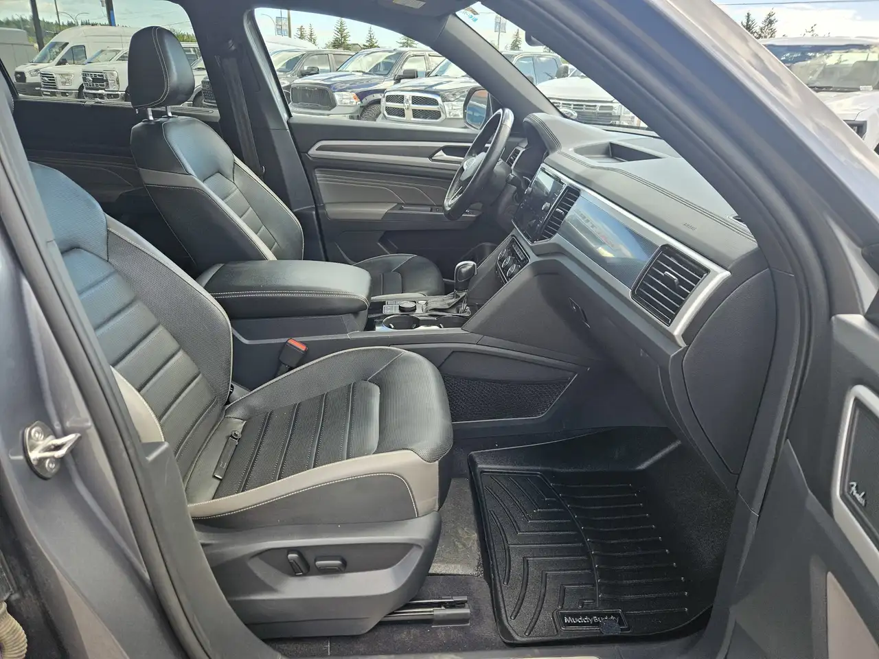 Volkswagen Atlas снимка Volkswagen Atlas