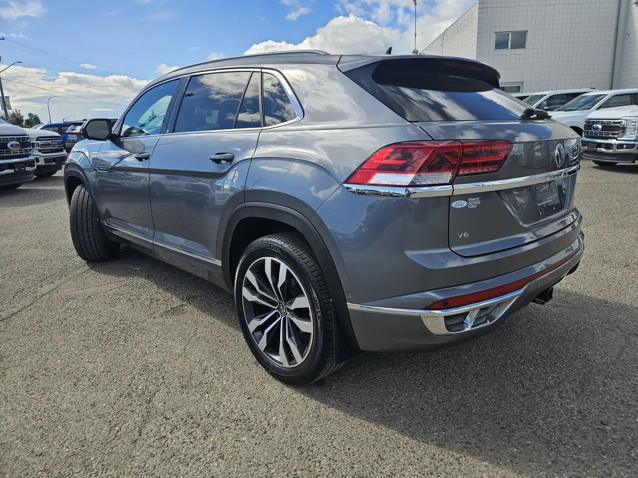 Volkswagen Atlas снимка Volkswagen Atlas