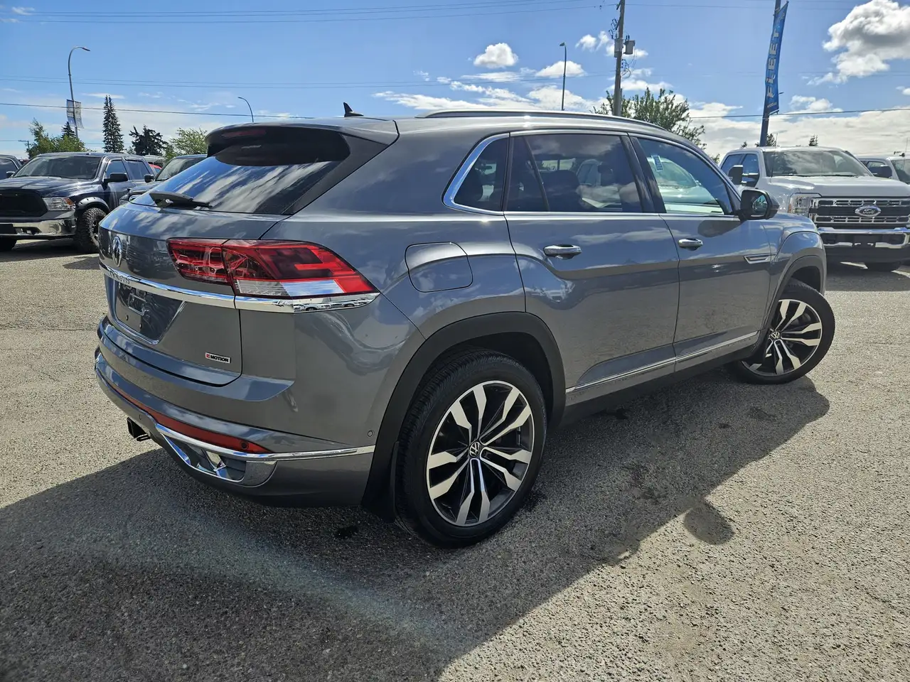 Volkswagen Atlas снимка Volkswagen Atlas