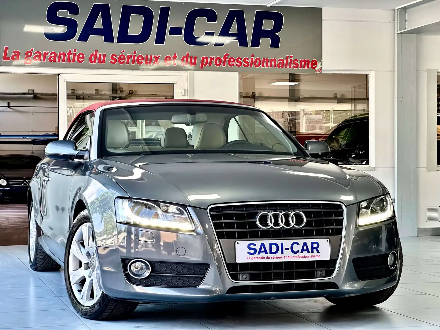 Audi A5 A5 Cabriolet 2.0 TDi 163cv Gris - 1