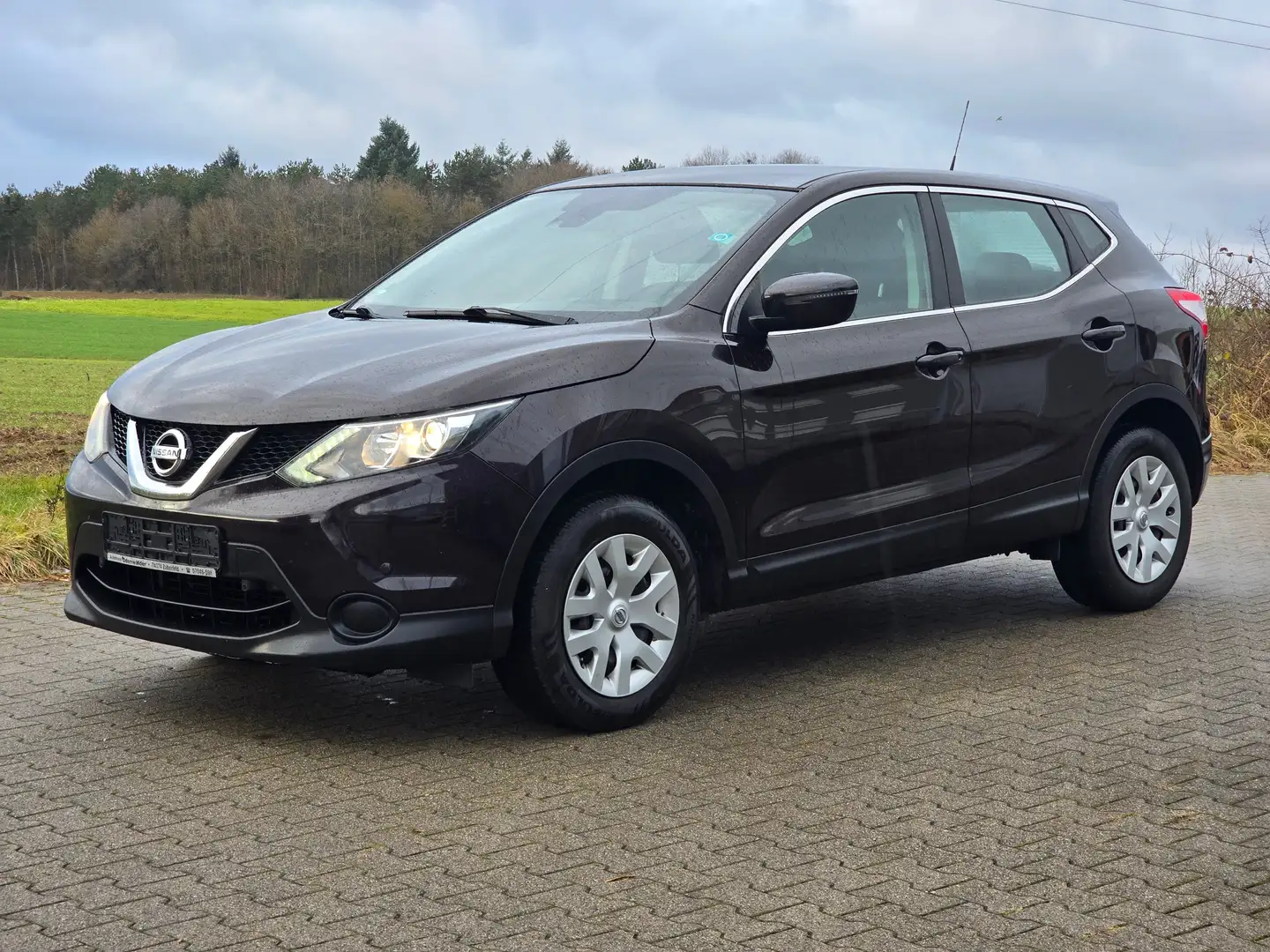 Nissan Qashqai Visia Paars - 1