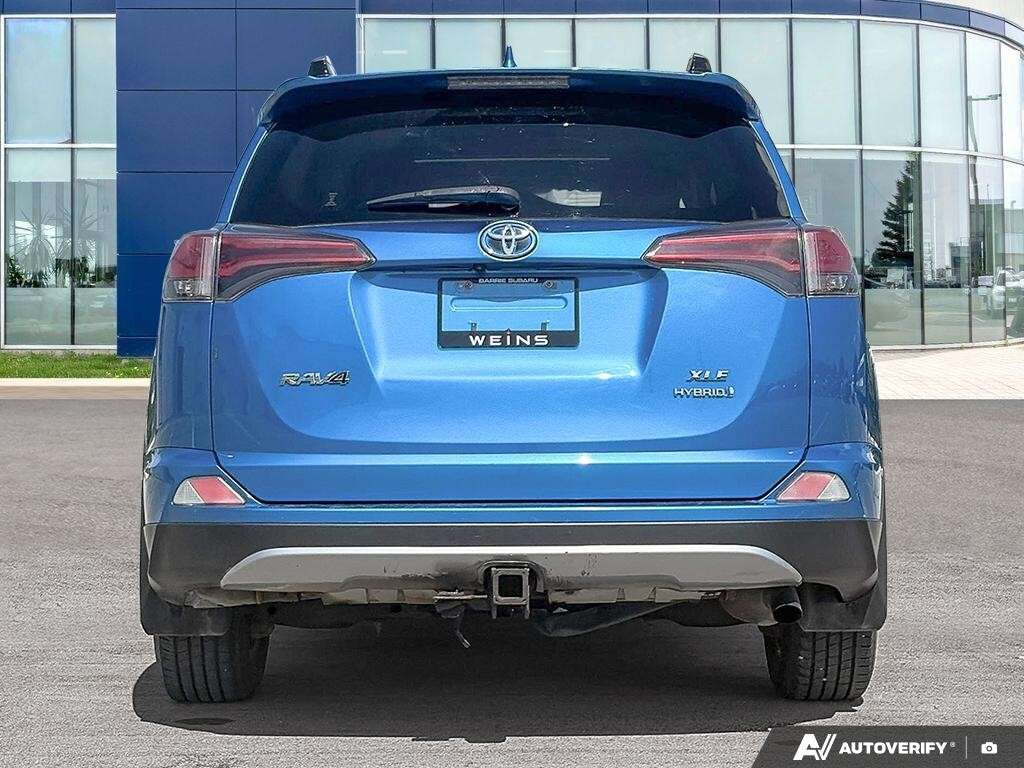 2017 Toyota RAV4 4dr LE+ — снимка 1