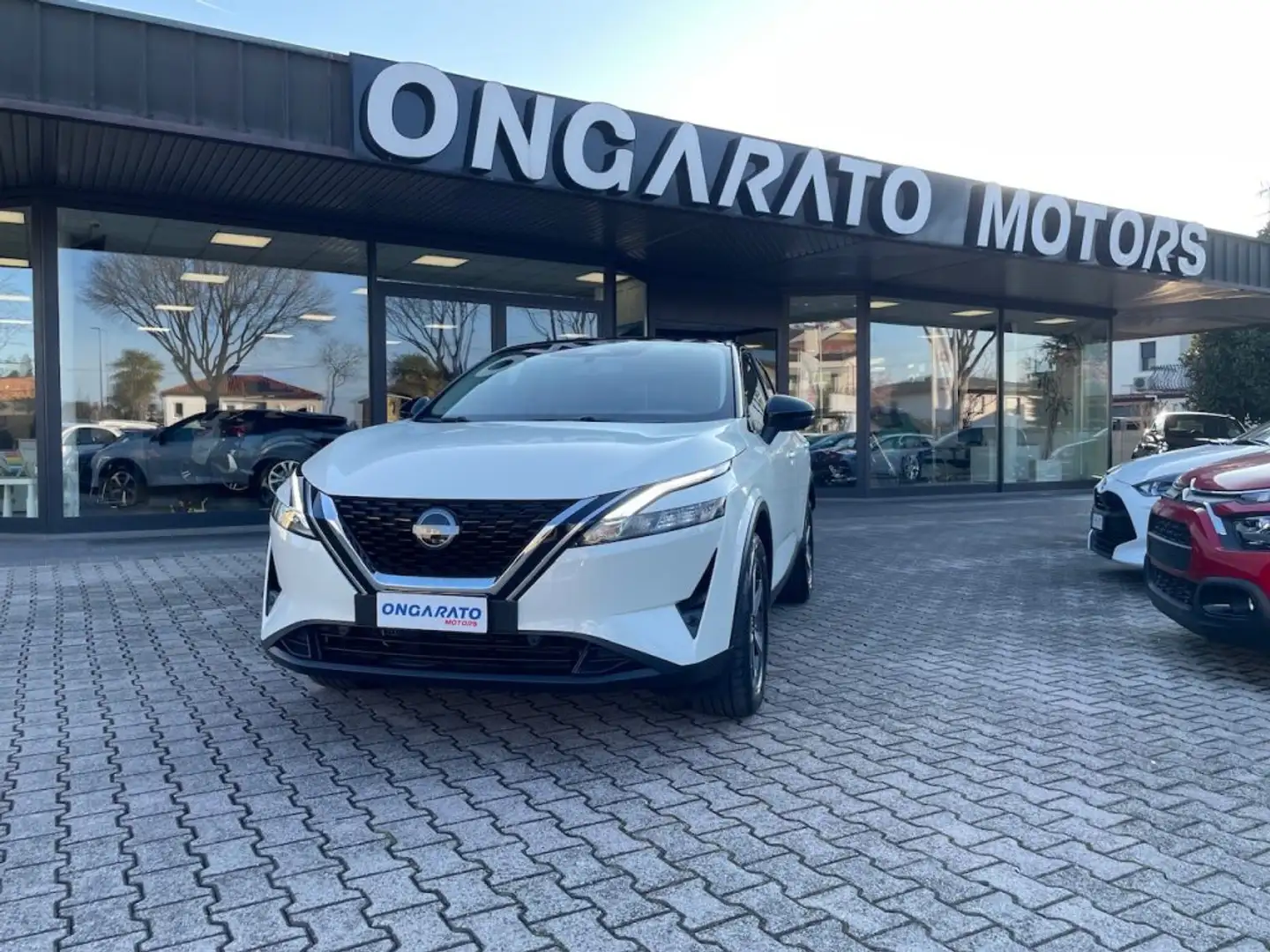 Nissan Qashqai MHEV 158 CV Xtronic N-Connecta Bianco - 1