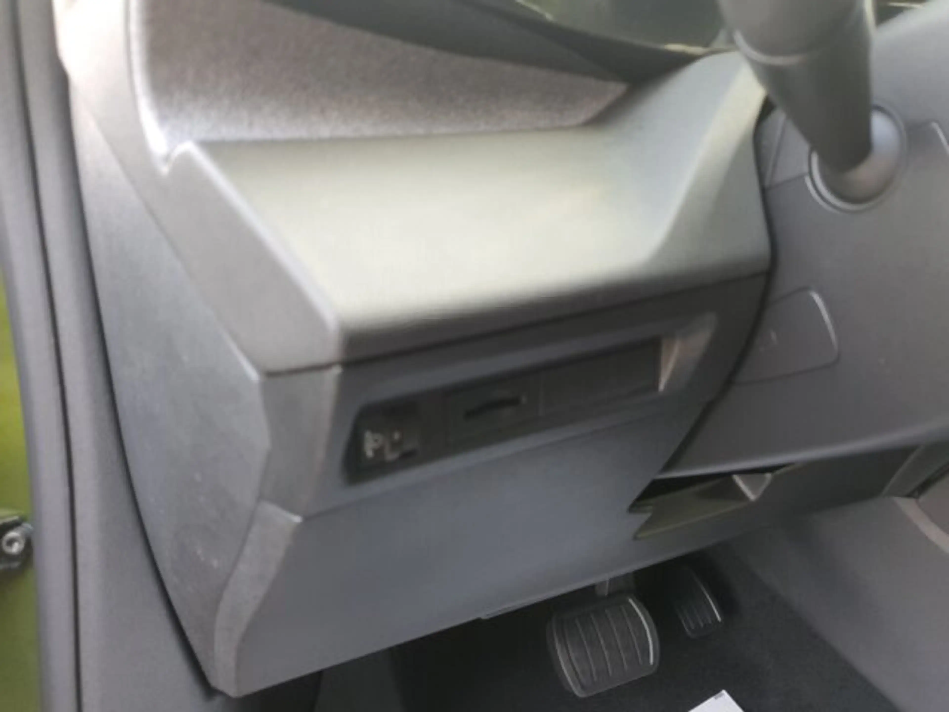 Peugeot 408 408 Allure Business 145 +360°Kamera+SHZ+LHZ+ — photo 15