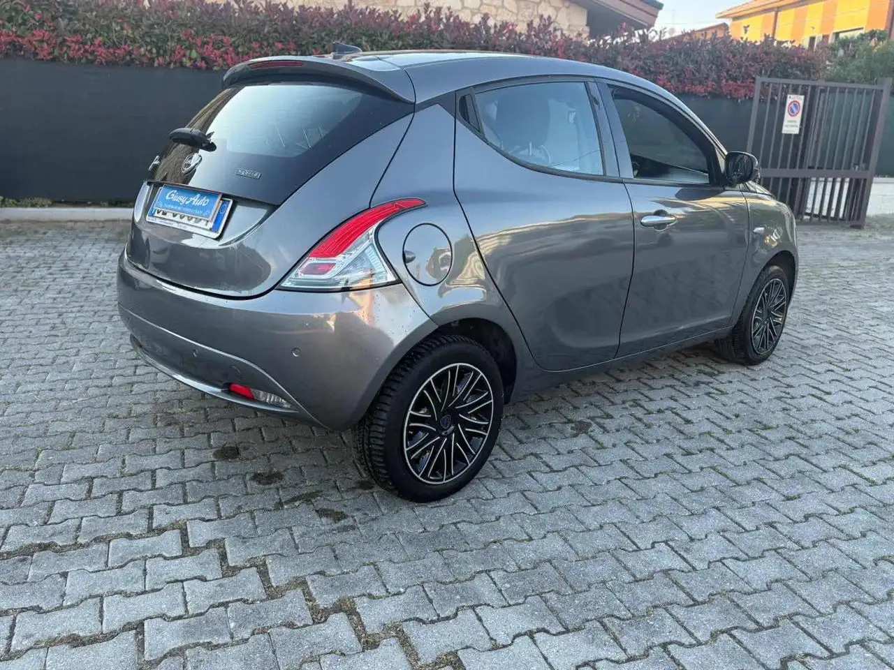 Lancia Ypsilon 2022 — фото 6