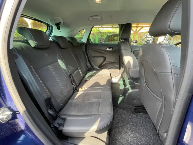 Opel Crossland X view 10