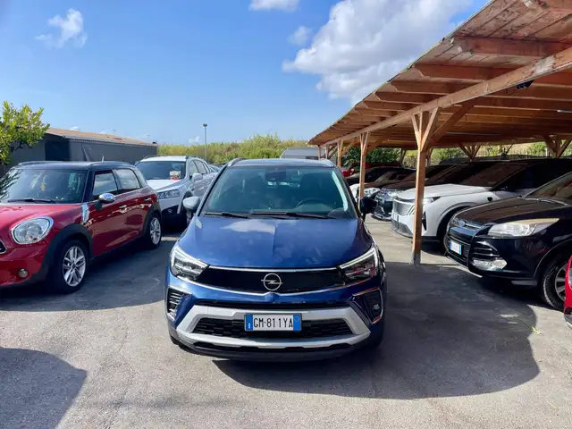 Opel Crossland X view 2