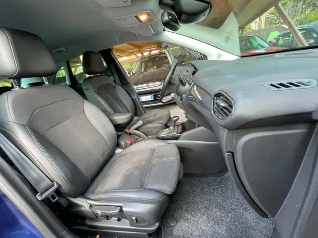 Opel Crossland X view 9