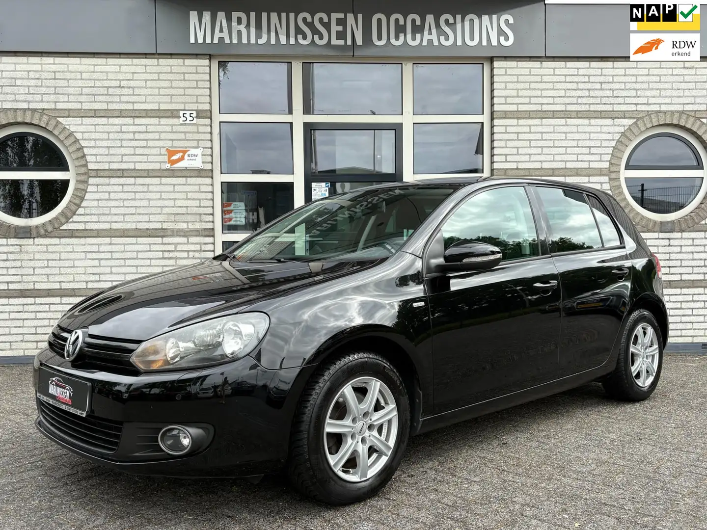 Volkswagen Golf 1.2 TSI Comfortline BM |Pdc,StoelVW,Airco| Zwart - 1