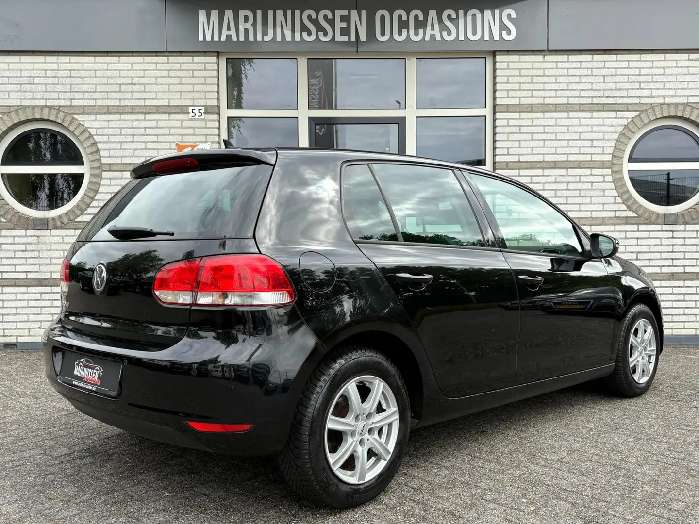 Volkswagen Golf 1.2 TSI Comfortline BM |Pdc,StoelVW,Airco| Zwart - 2