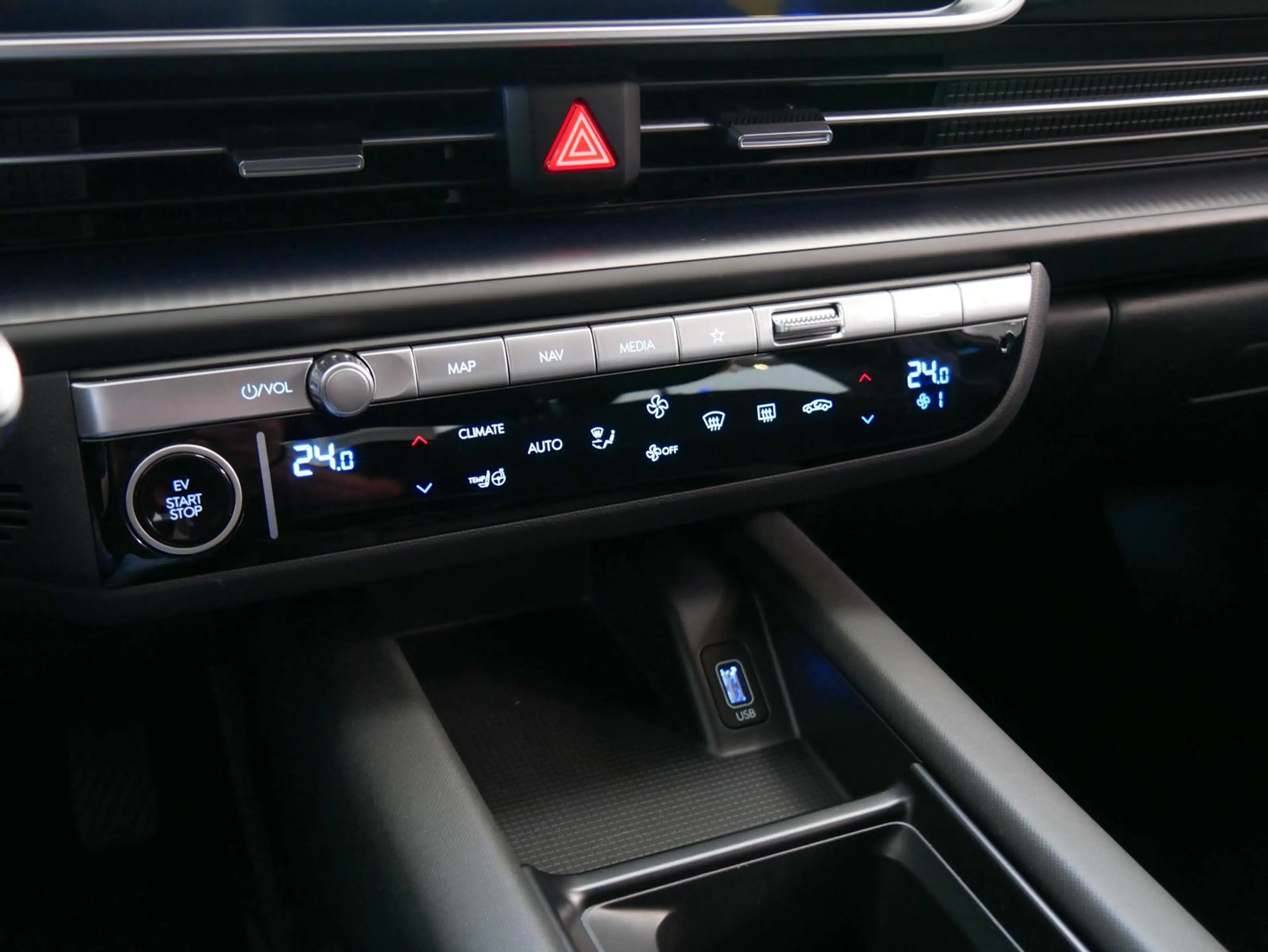 Hyundai IONIQ 6 IONIQ6 Heckantrieb 53kWh Batterie Basismodell — photo 21