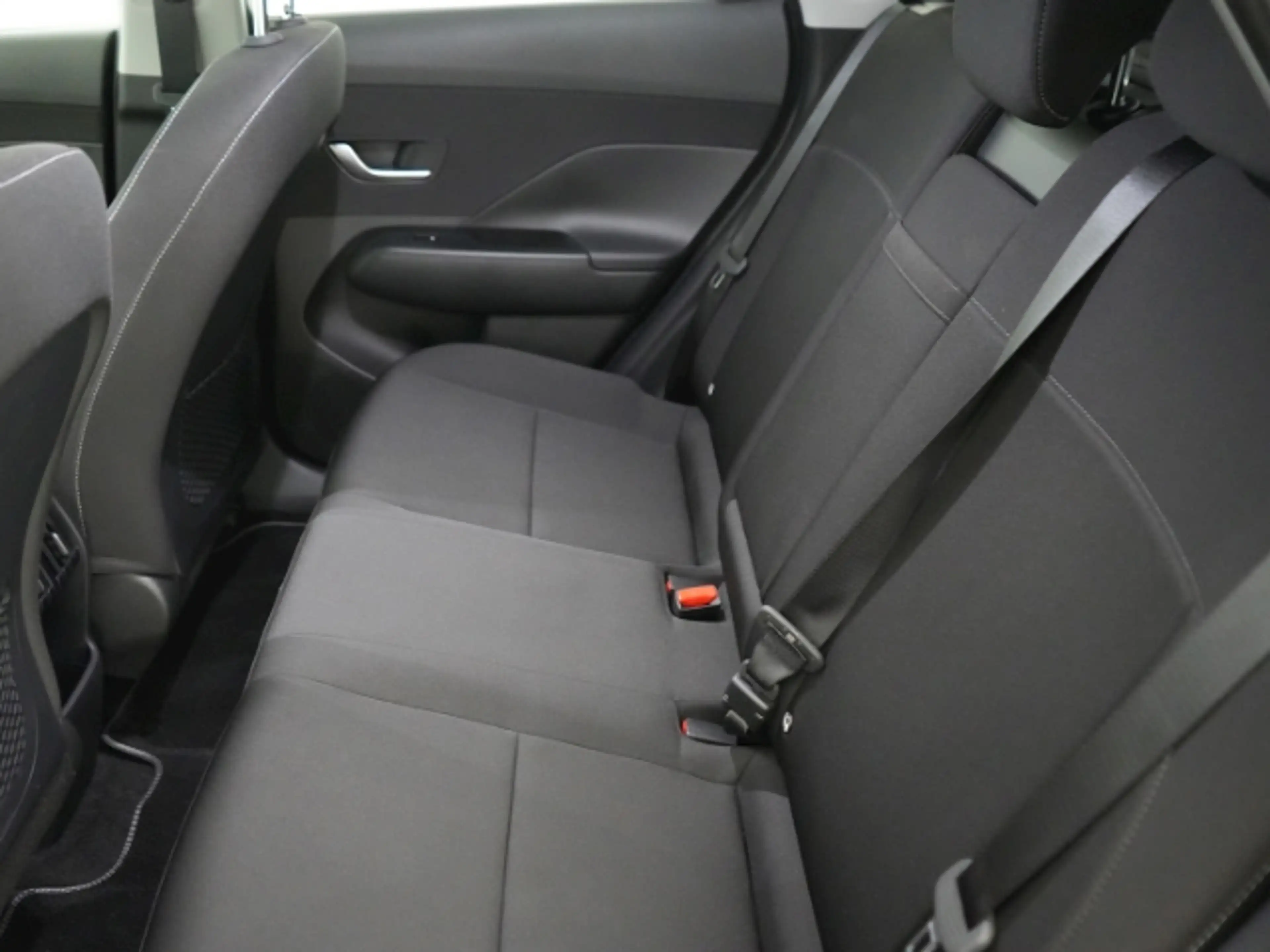 Hyundai KONA TREND 65,4kWh AT+VOLL LED+NAVI+RÜCKFAHRKAMERA+SITZ — photo 9