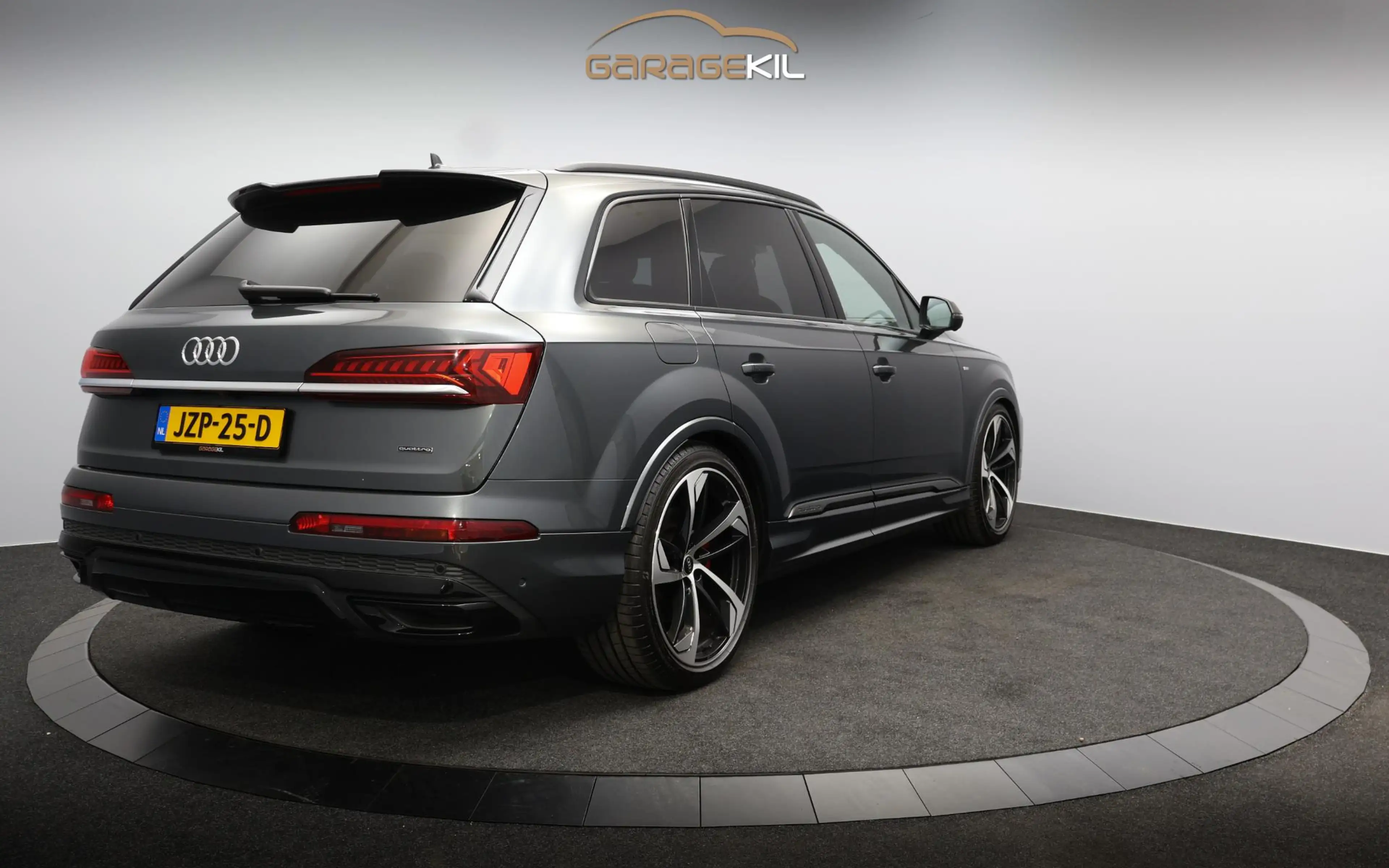 Audi Q7 60 TFSI e quattro Competition 1e eigenaar / Dealer — photo 11