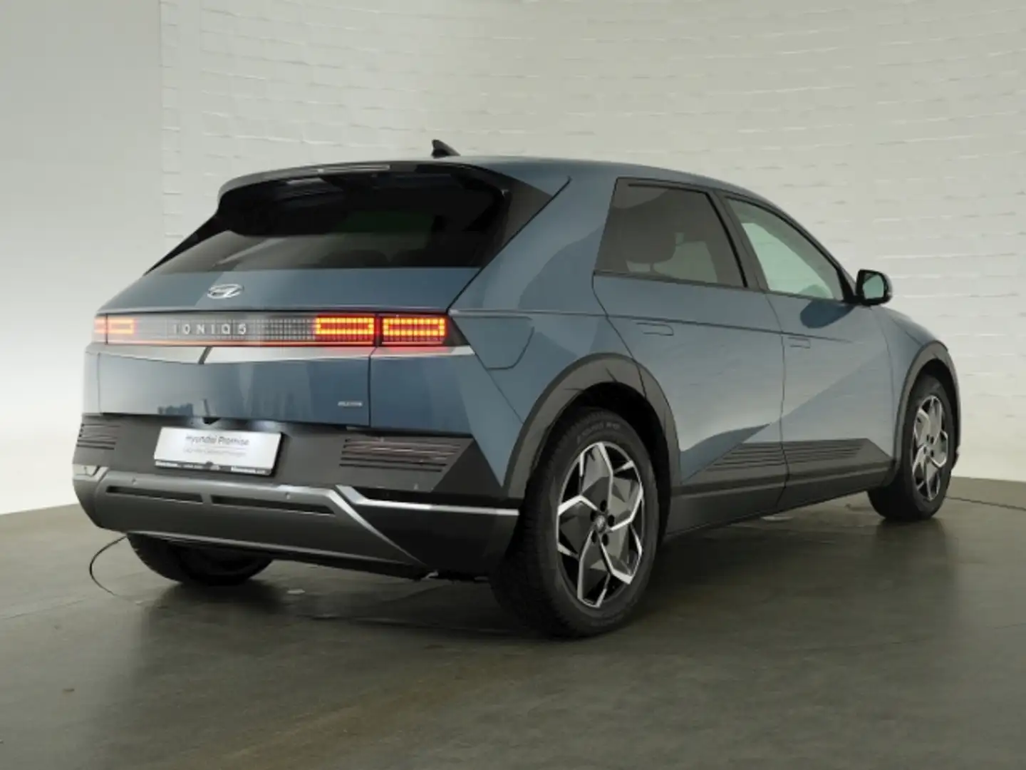 Hyundai IONIQ 5 TECHNIQ 77,4kWh ALLRAD+VOLL-LED+NAVI+WÄRMEPUMPE Blauw - 2