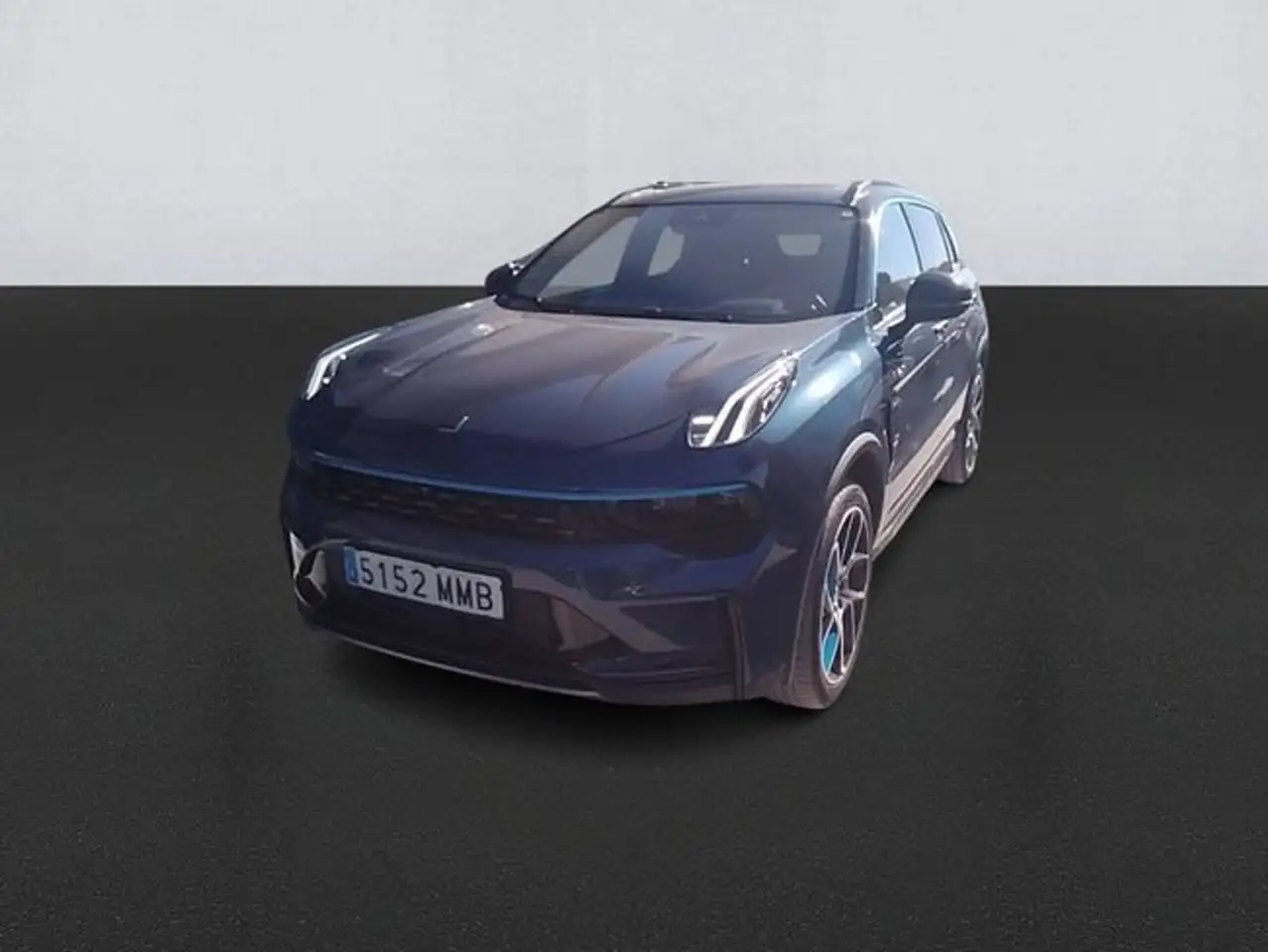 Lynk & Co 01