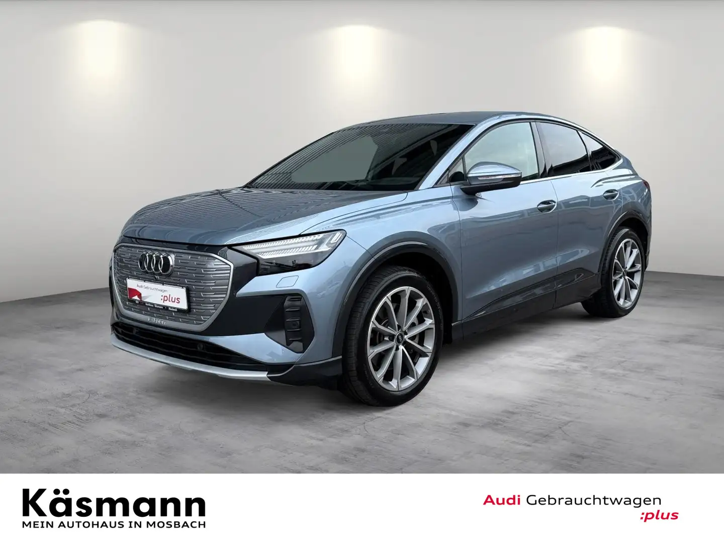 Audi Q4 e-tron Sportback 40 advanced AHK NAV MATRIX Blau - 2