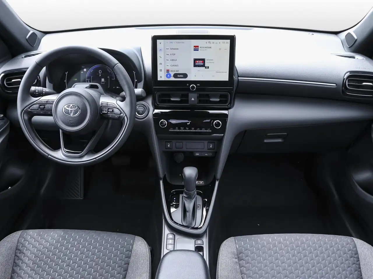 Toyota Yaris Cross Teamplayer NAVI SHZ PDC KLIMA BT ZV, миниатюра 8