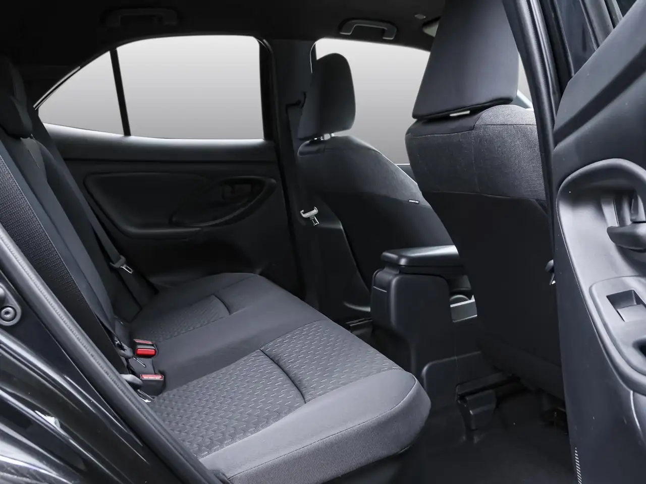 Toyota Yaris Cross Teamplayer NAVI SHZ PDC KLIMA BT ZV, миниатюра 7