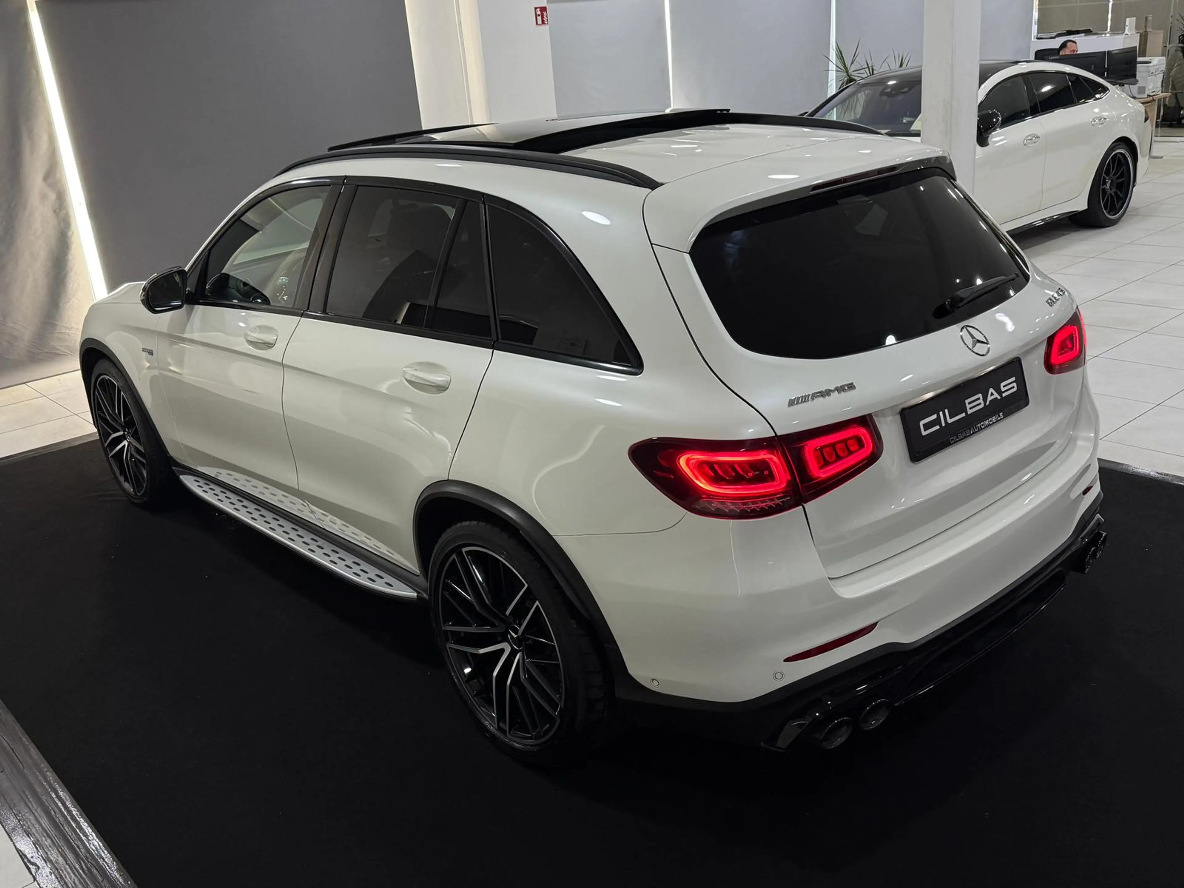 Mercedes-Benz GLC 43 AMG 4M 9G PANO*DIGITAL T*MEMORY*BURMESTER — photo 10