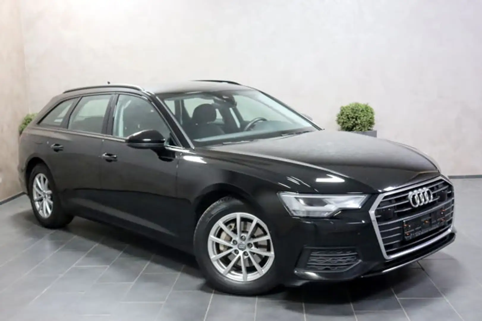 Audi A6 Avant 40 TDI S-Tronic AHK LED NAVI STAU SPUR Schwarz - 2