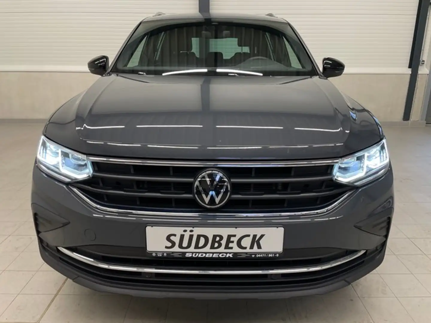 Volkswagen Tiguan 2.0 TDI Move KAMERA+ACC+LANE+APP+MATRIX Grau - 2