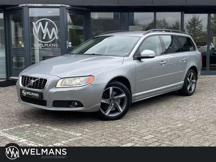 Volvo V70 3.2 Geartronic Momentum Leder l Xenon l Trekhaak