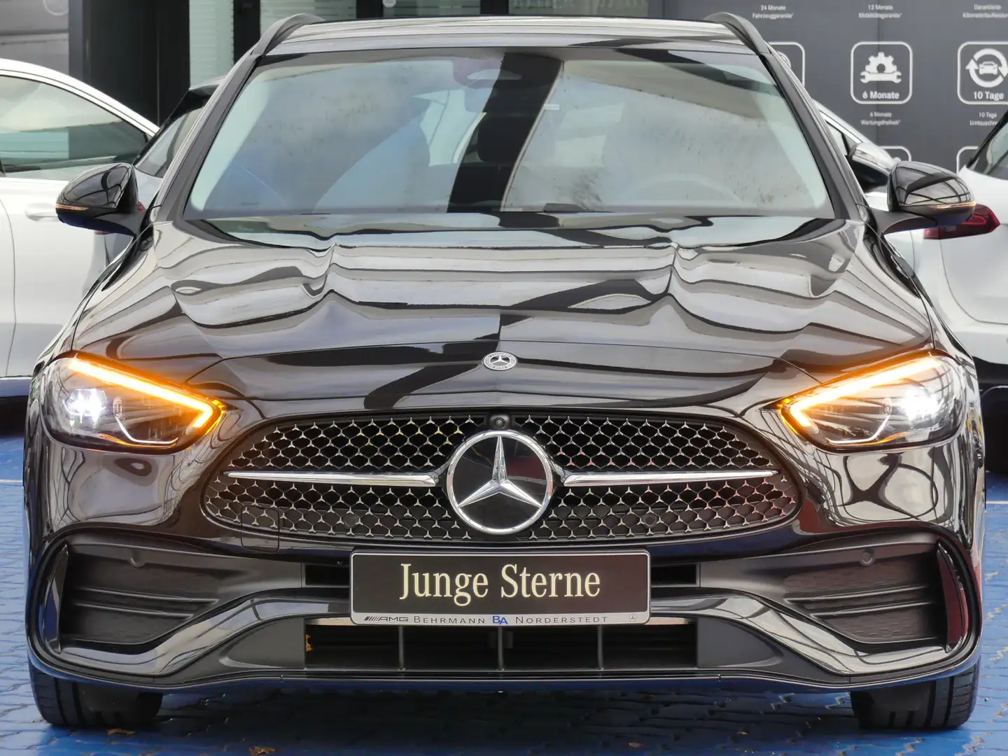 Mercedes-Benz C 180 C 180 T AMG +++360°Kam+LED-Scheinw+AssistPaket++ Schwarz - 2