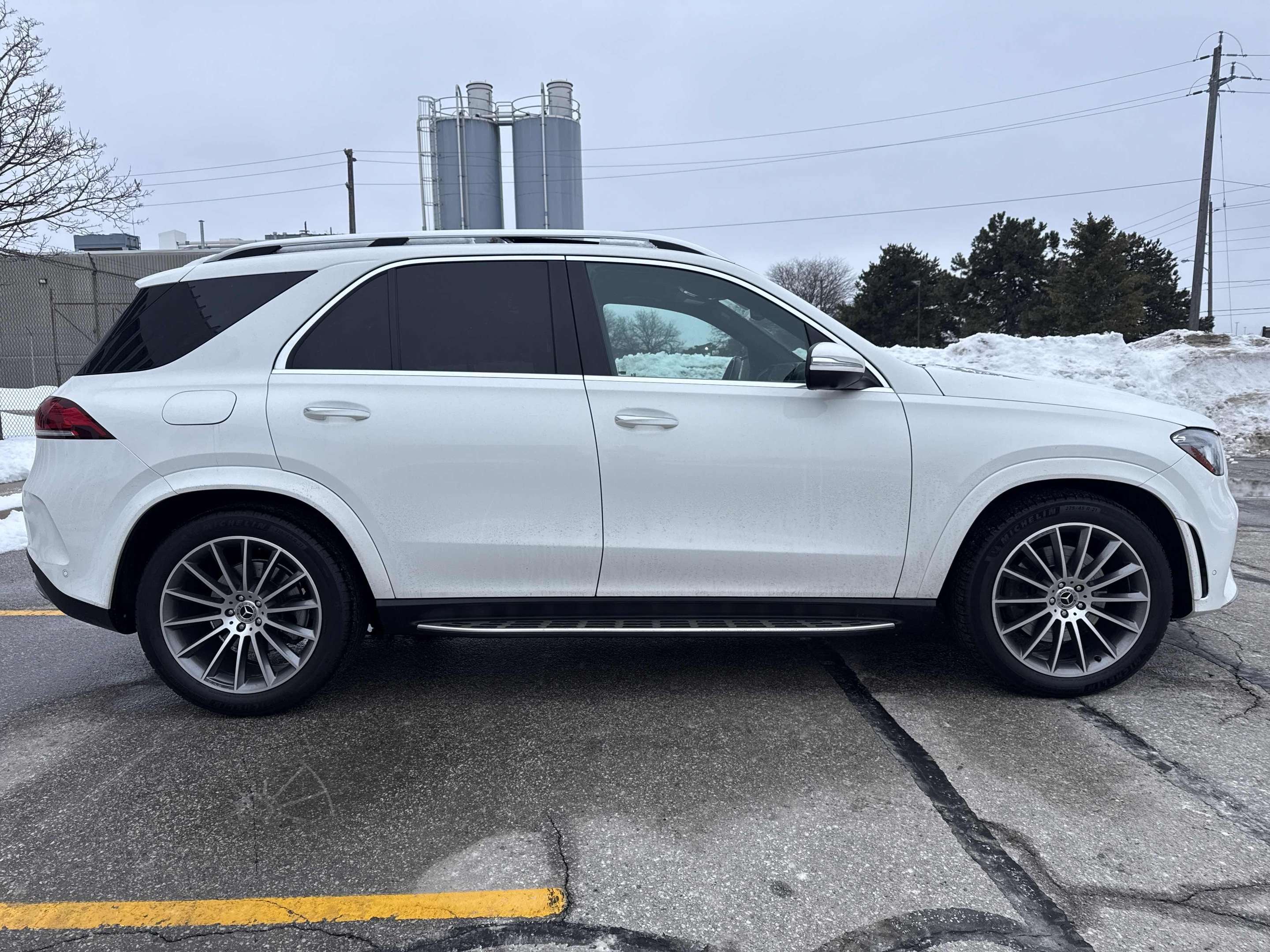 2022 Mercedes-Benz GLE GLE 450 4MATIC SUV alt 5