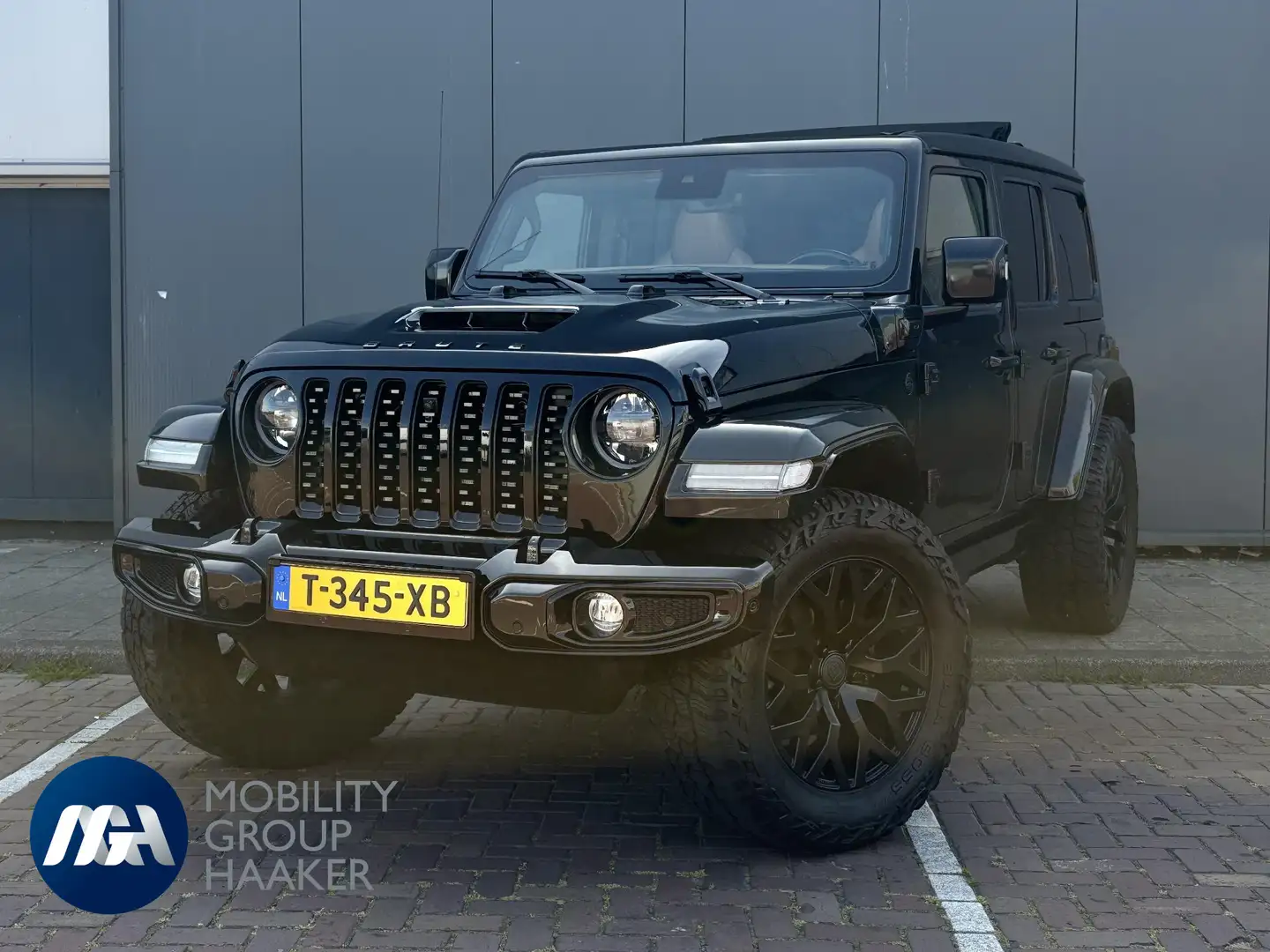 Jeep Wrangler BRUTE Rubicon 4xe 380 BRUTE | Custom | 20 INCH | C Zwart - 1