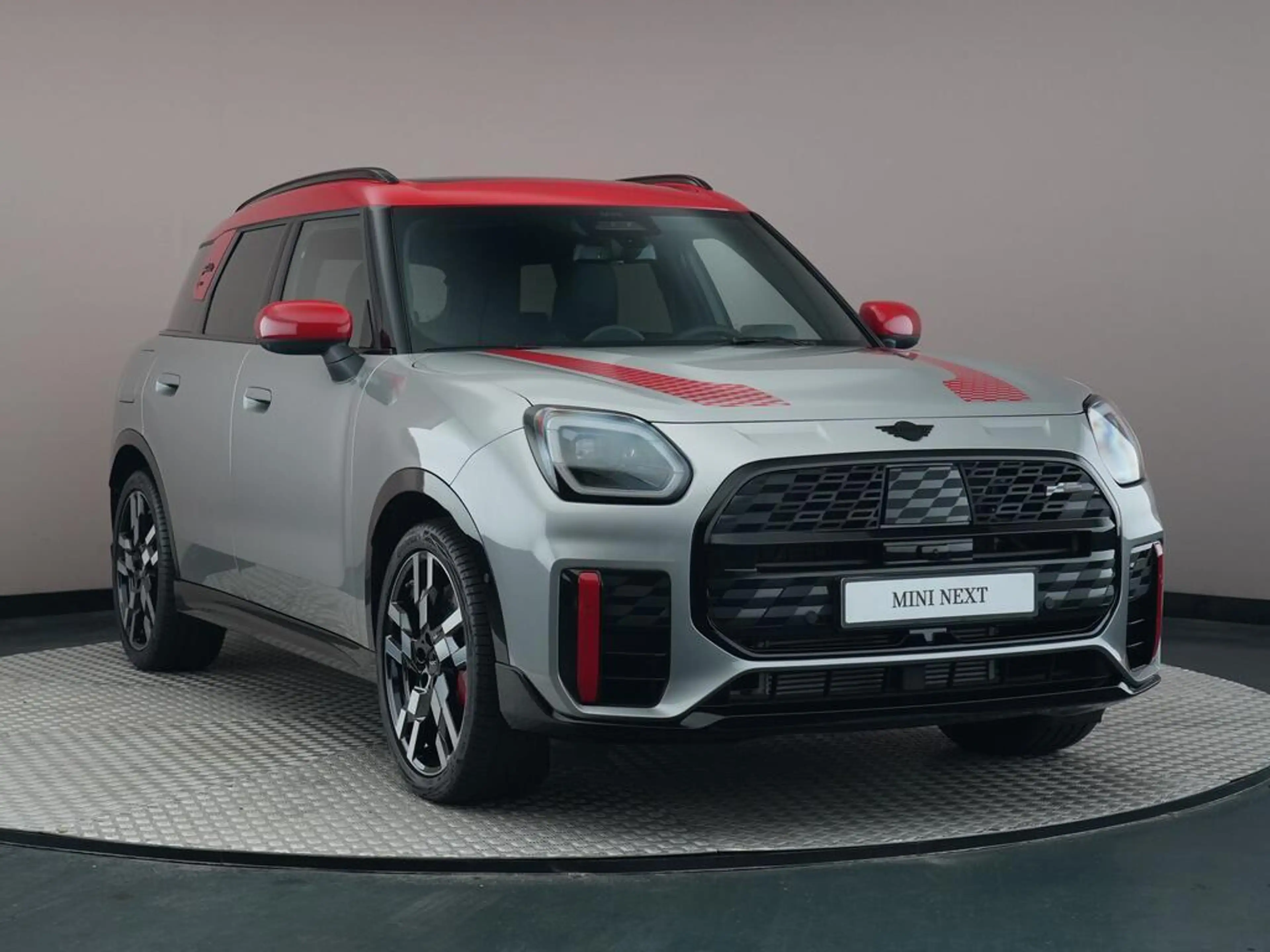 MINI John Cooper Works Countryman 2.0 JCW ALL4 XL — photo 3