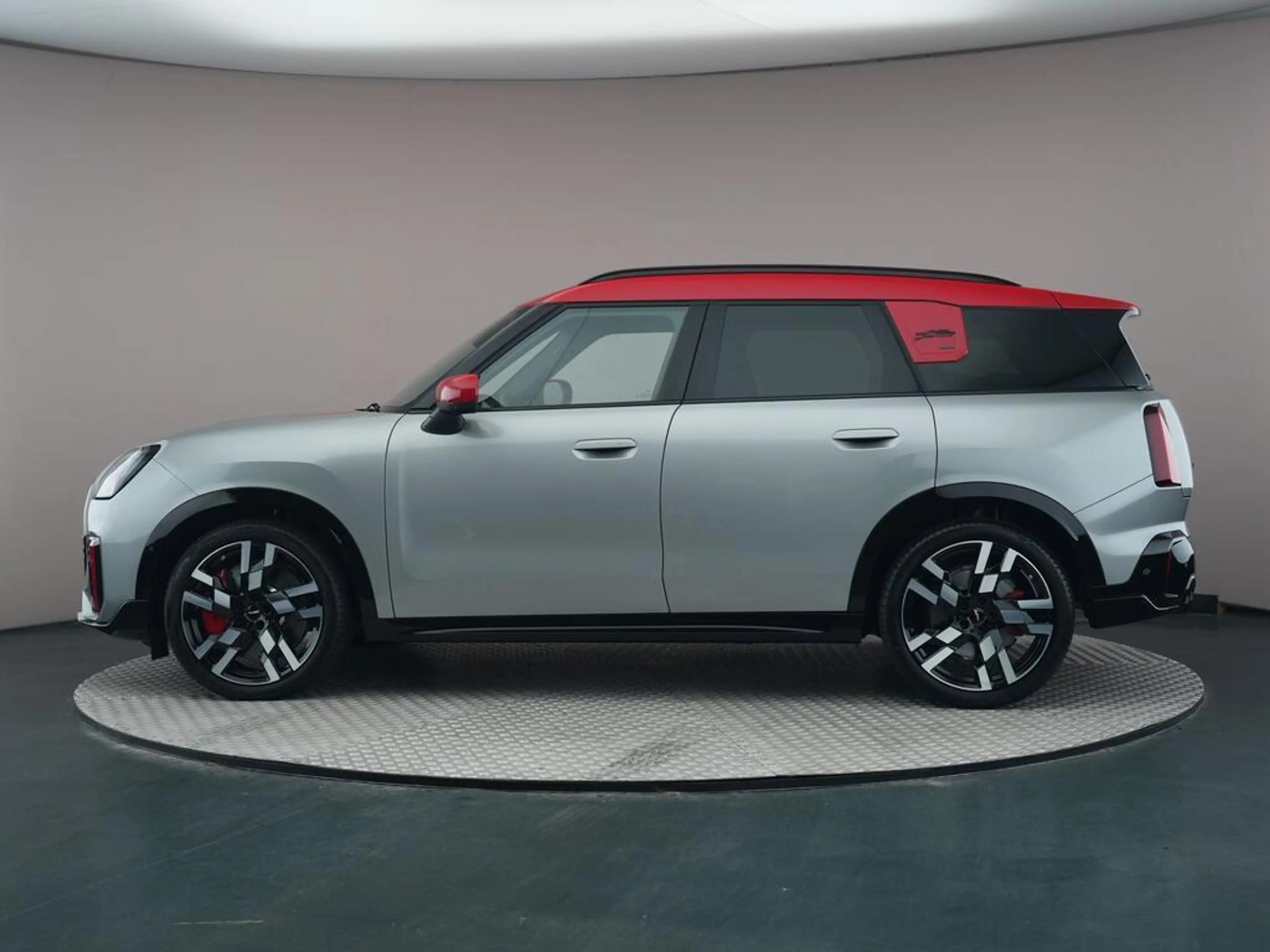 MINI John Cooper Works Countryman 2.0 JCW ALL4 XL — photo 8