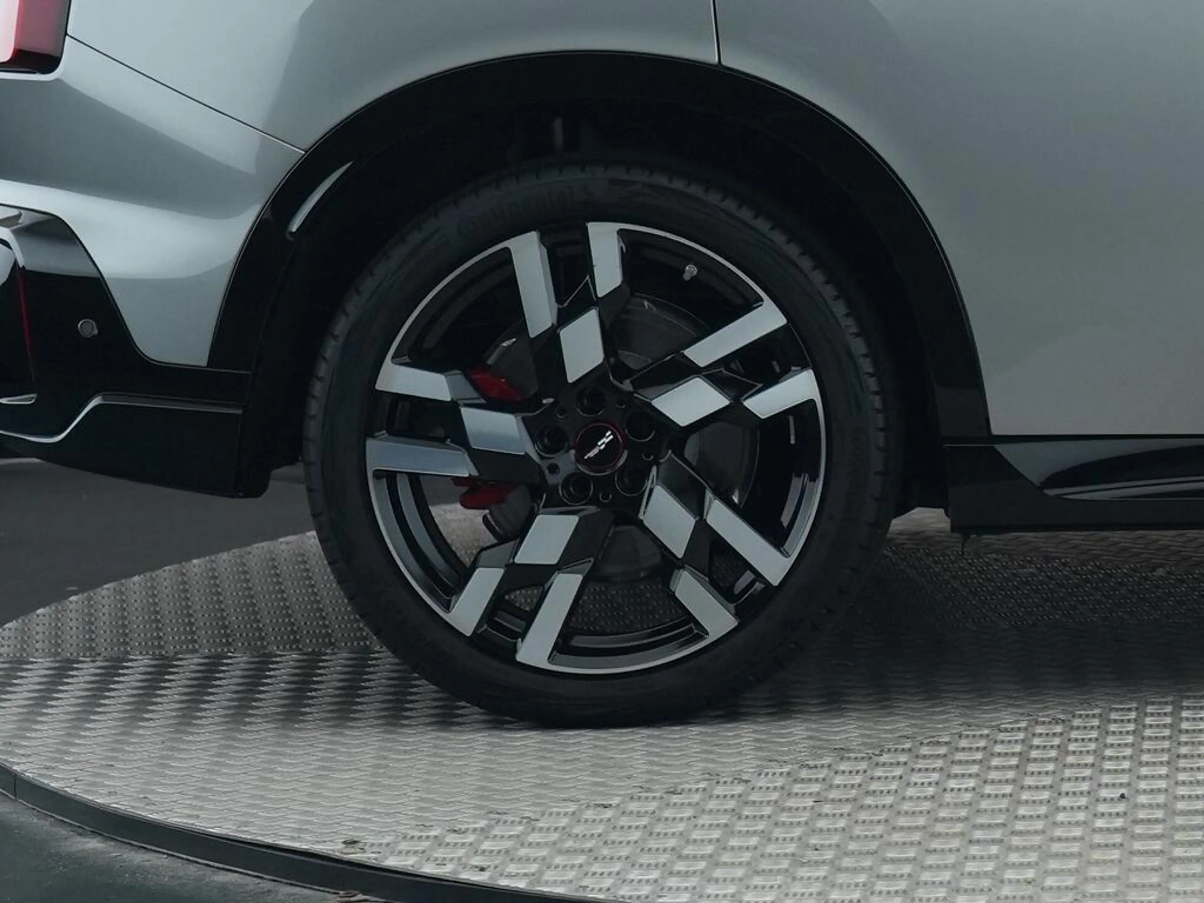 MINI John Cooper Works Countryman 2.0 JCW ALL4 XL — photo 14