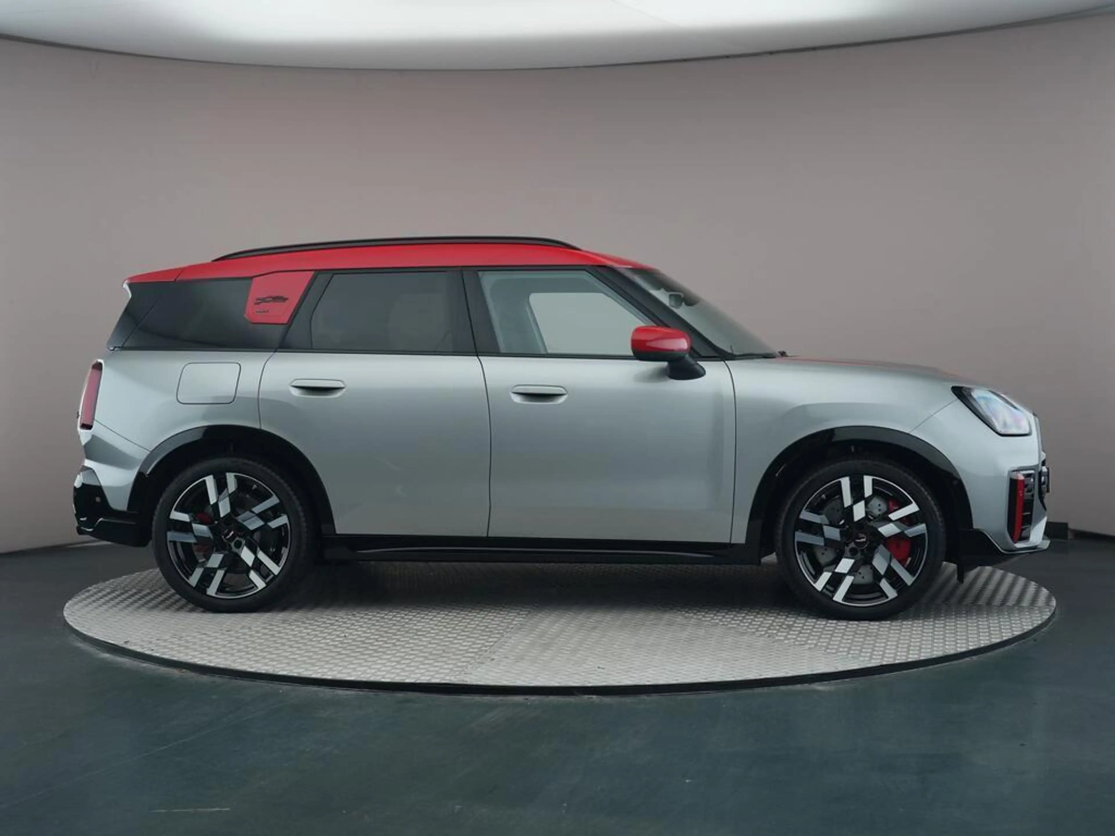 MINI John Cooper Works Countryman 2.0 JCW ALL4 XL — photo 7