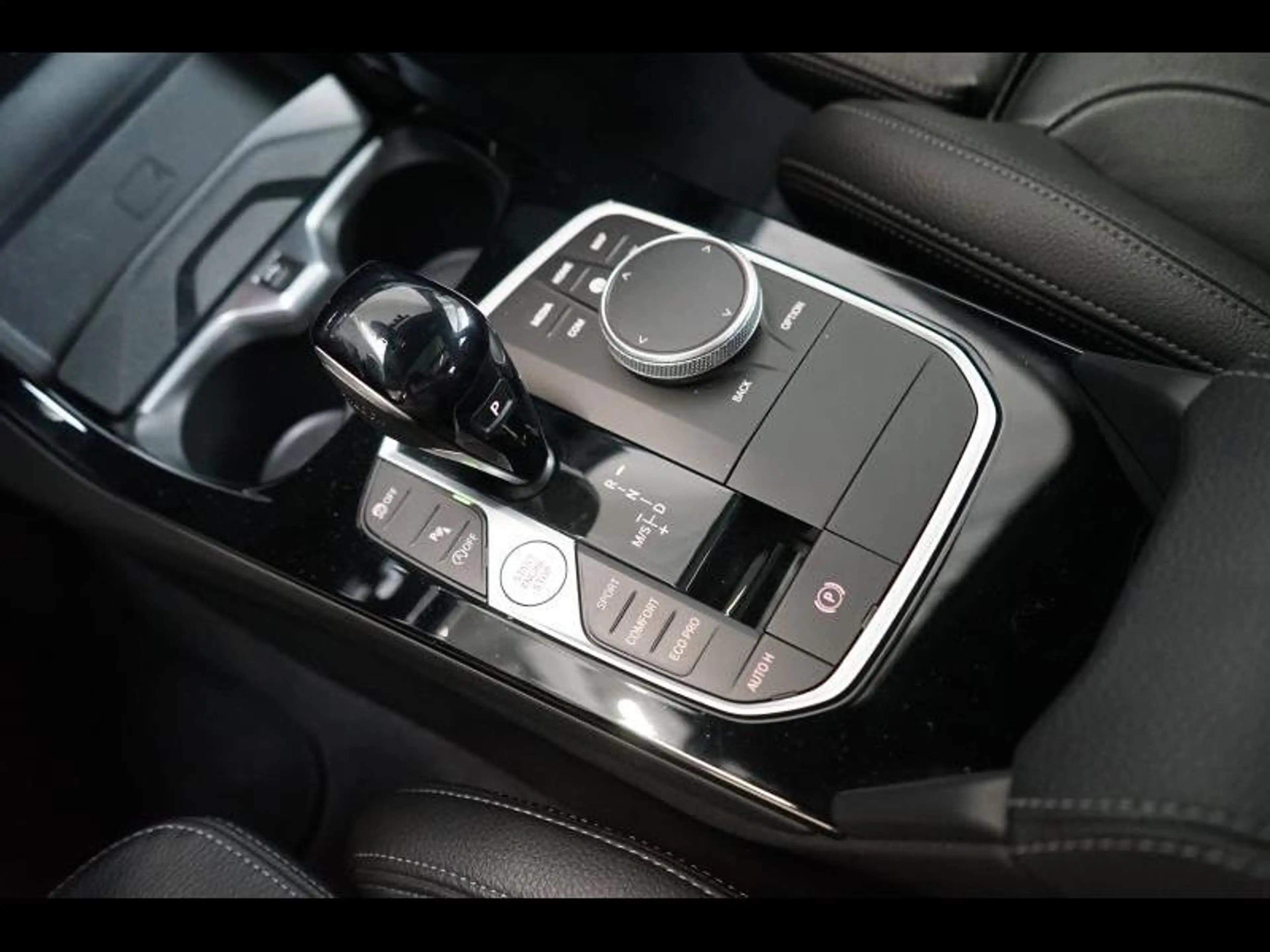 BMW 235 xDrive - PANODAK - HIFI - LEDER - NAVI — photo 12