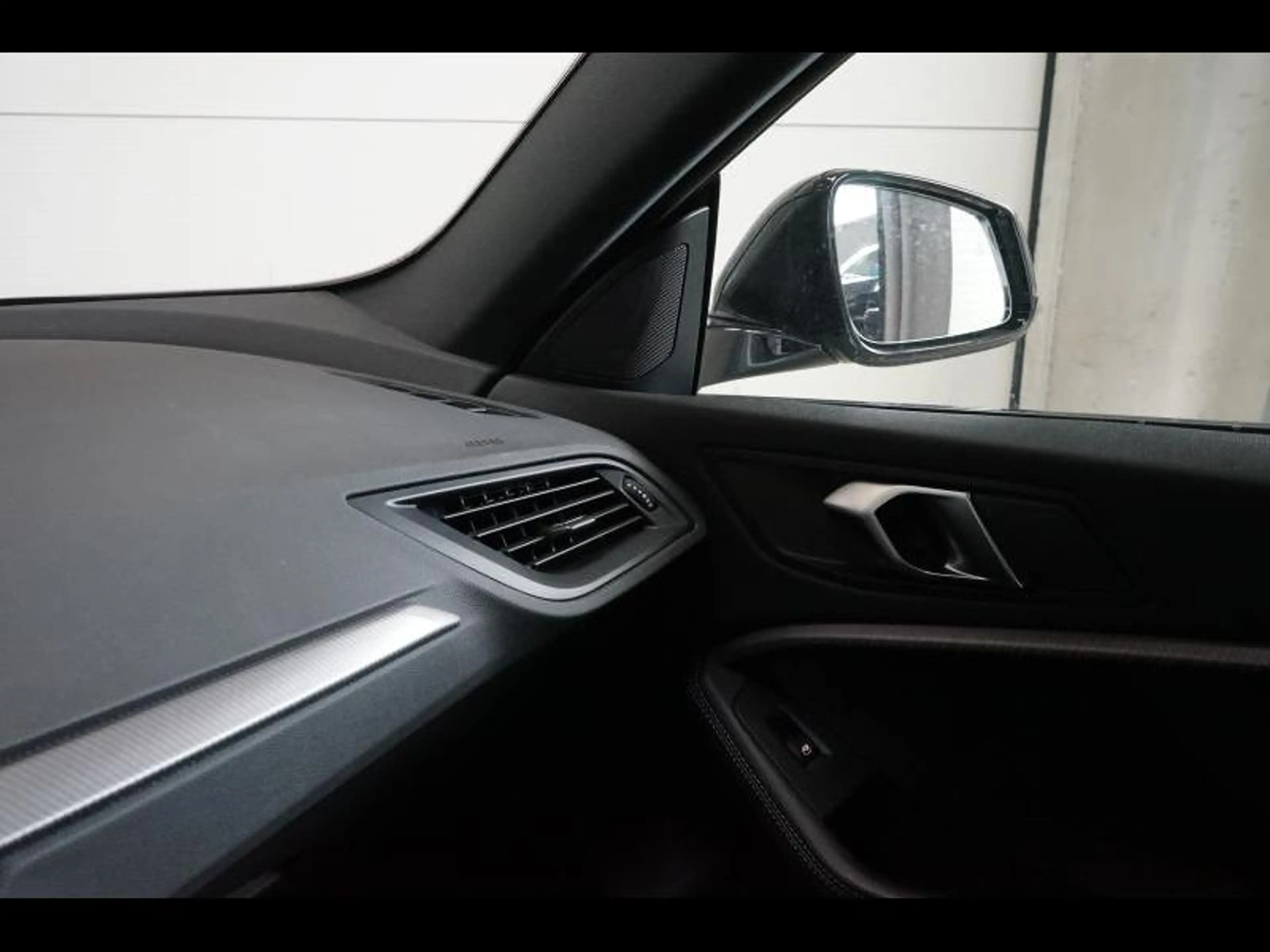 BMW 235 xDrive - PANODAK - HIFI - LEDER - NAVI — photo 11
