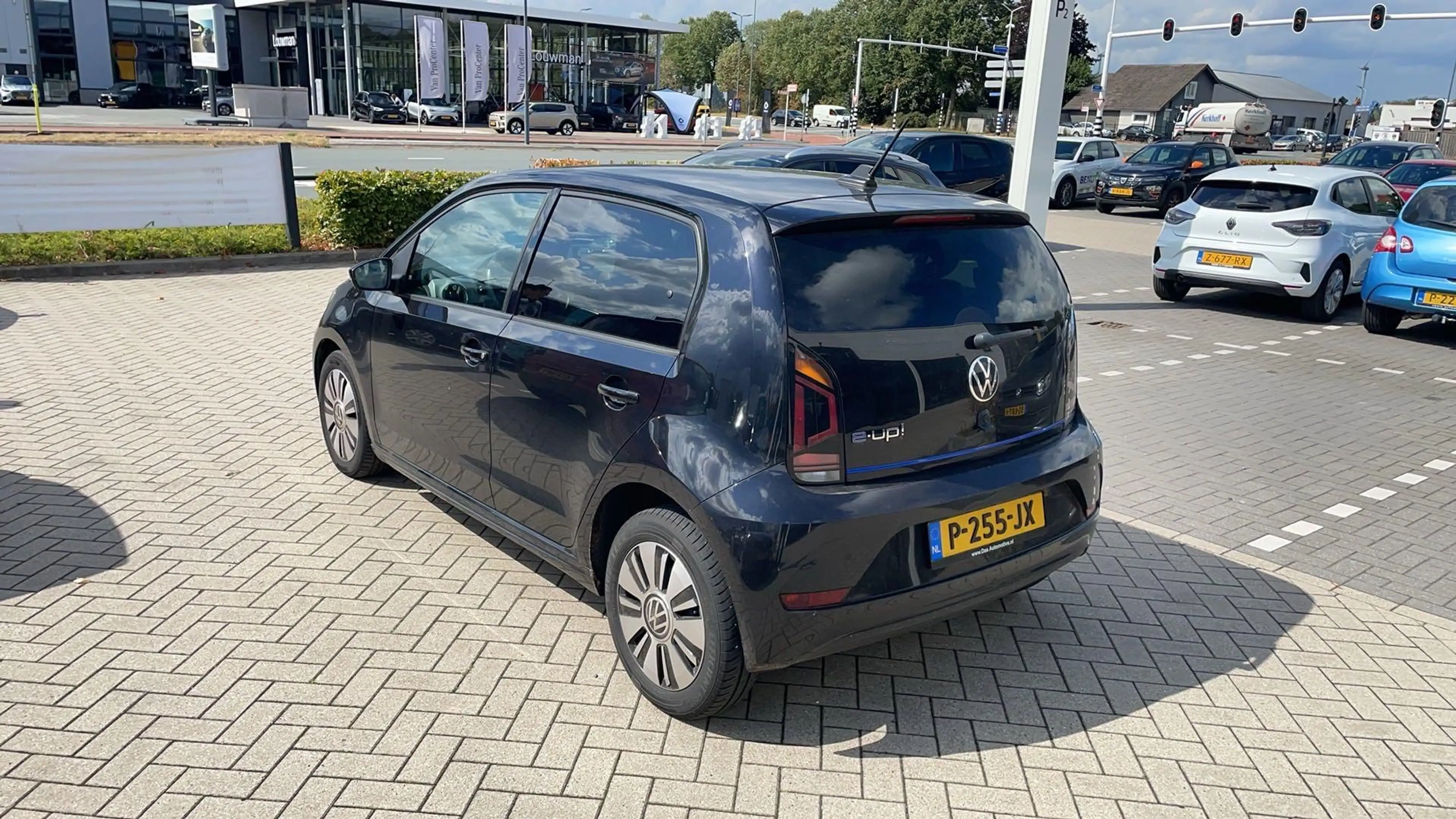 Volkswagen e-up! e-up! Style — photo 2