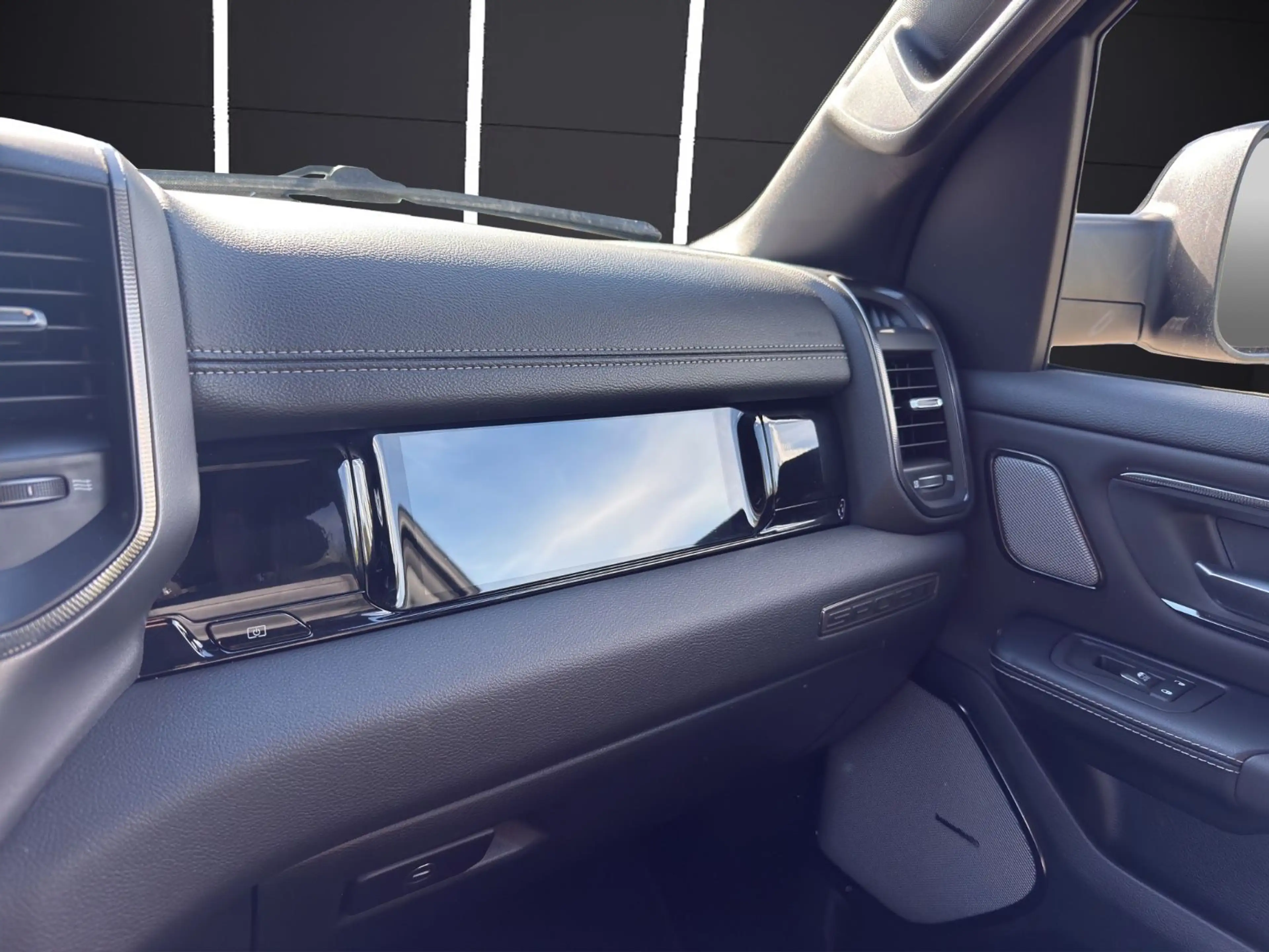 Dodge RAM Sport V8*MY26*Panorama*sofort Lieferbar* — photo 13