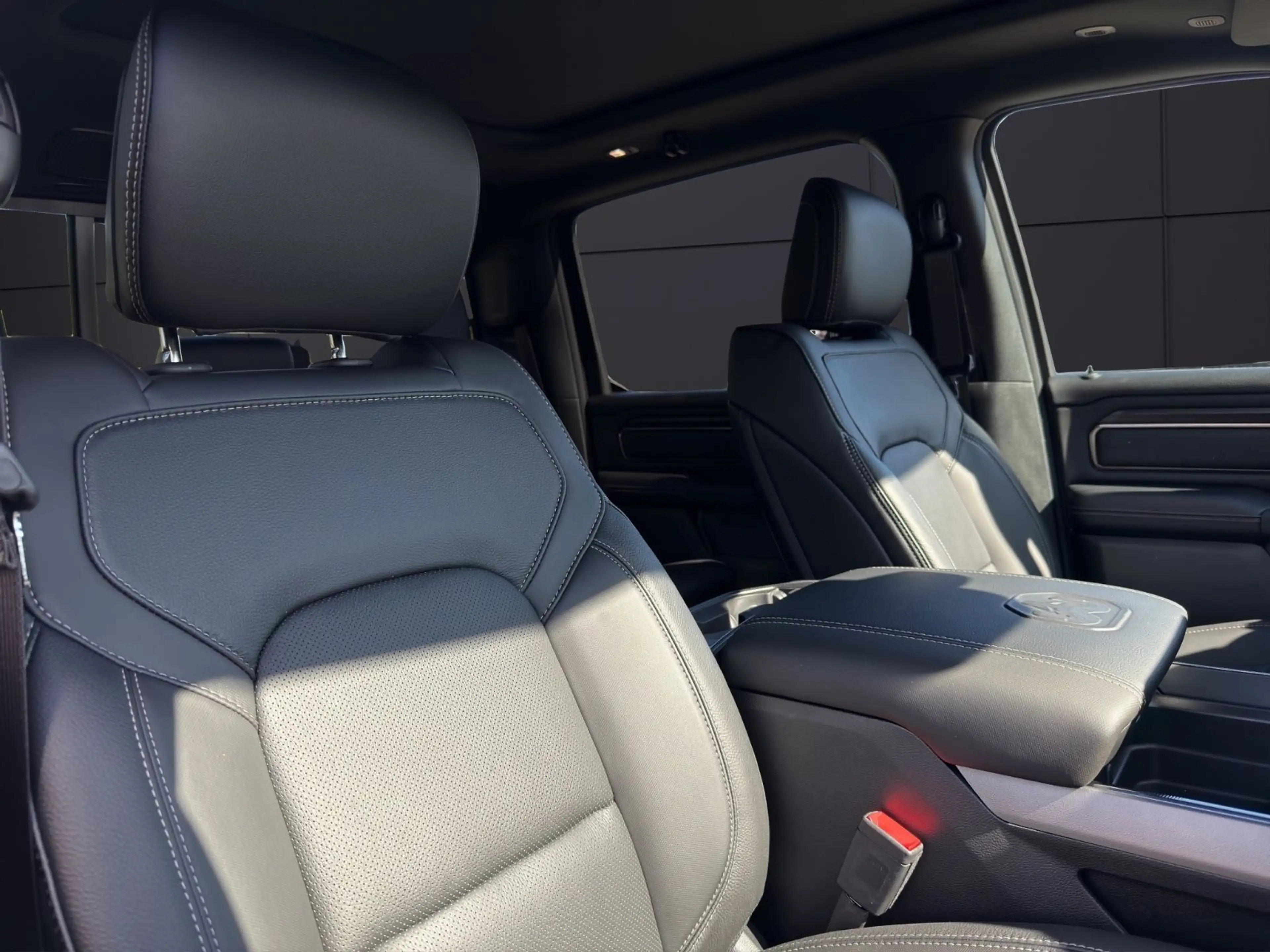 Dodge RAM Sport V8*MY26*Panorama*sofort Lieferbar* — photo 15
