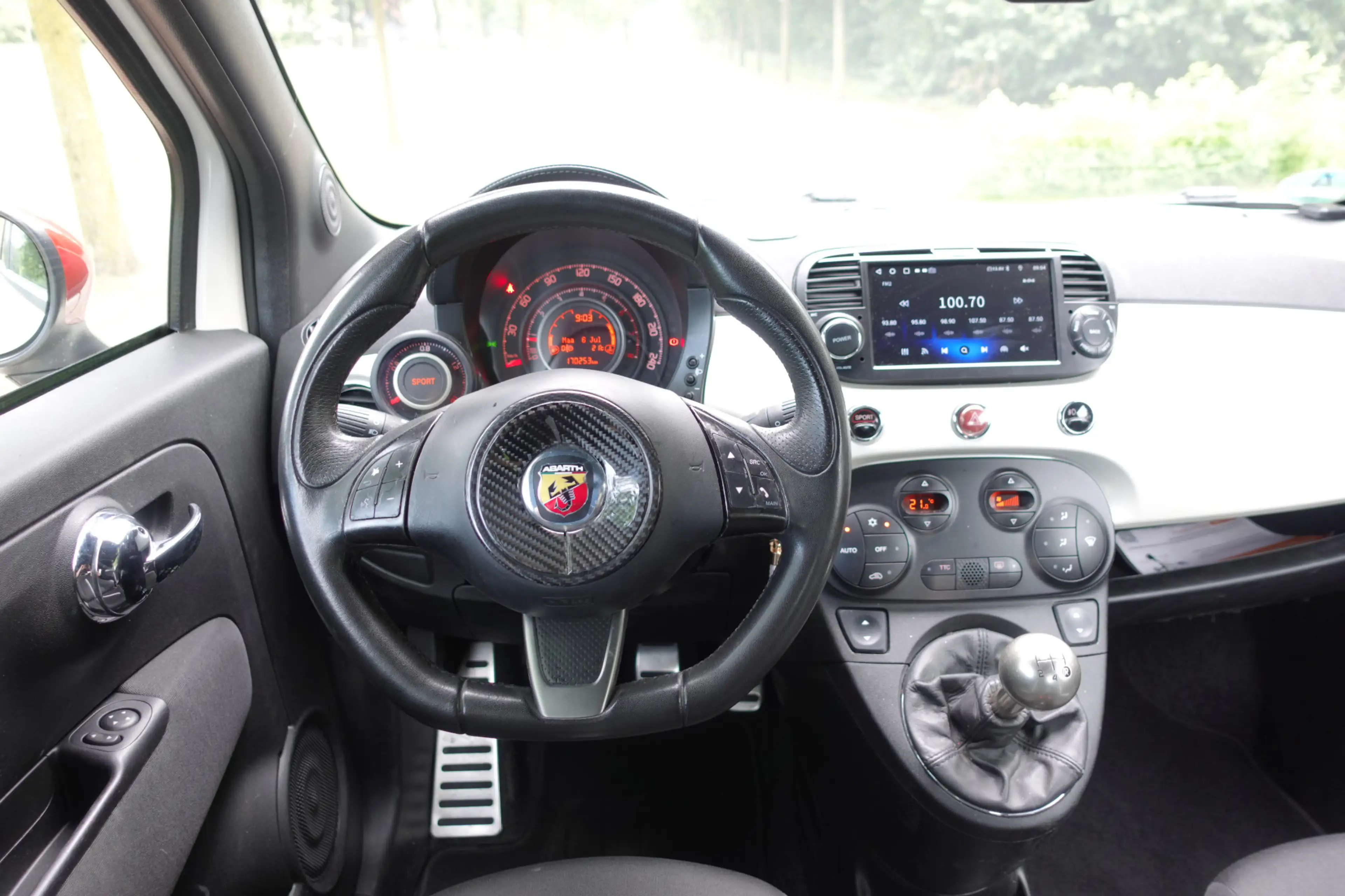 Fiat 500 Abarth 1.4-16V — photo 14