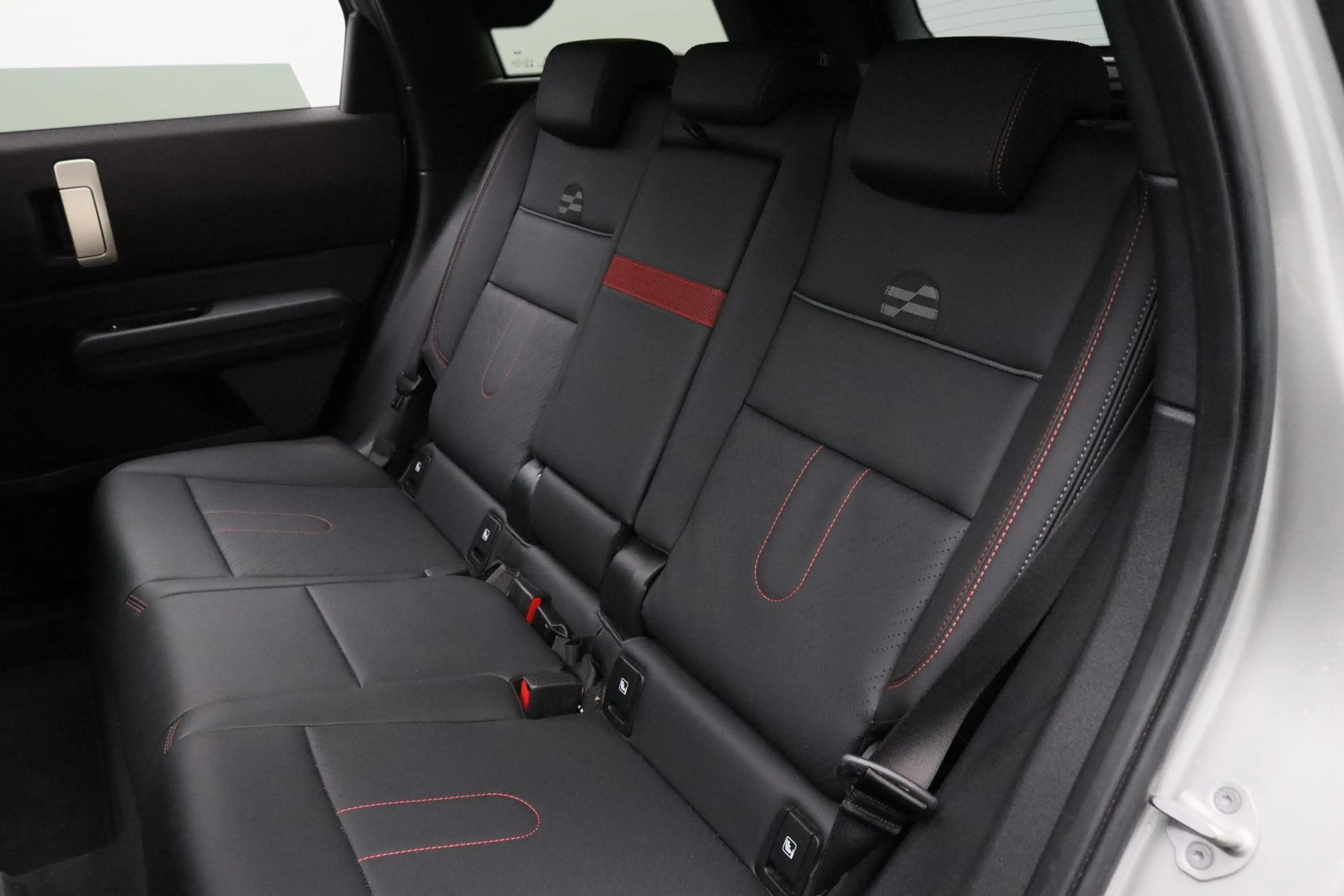 MINI John Cooper Works Countryman SE ALL4 L 66.5 kWh | Panoramadak | Harman Kardon | — photo 15