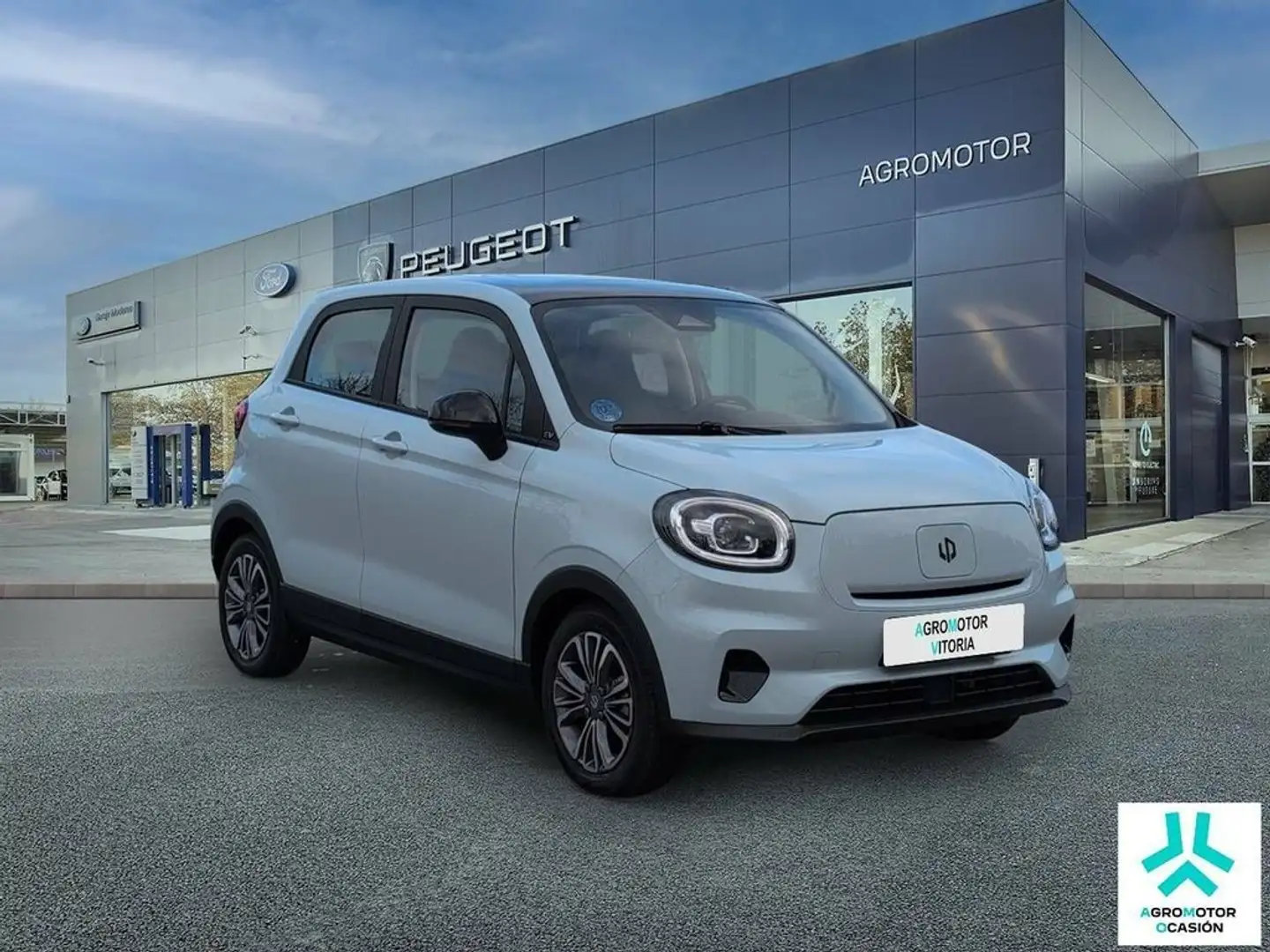 Leapmotor T03 BEV 37.3kWh  Auto Design Gris - 2