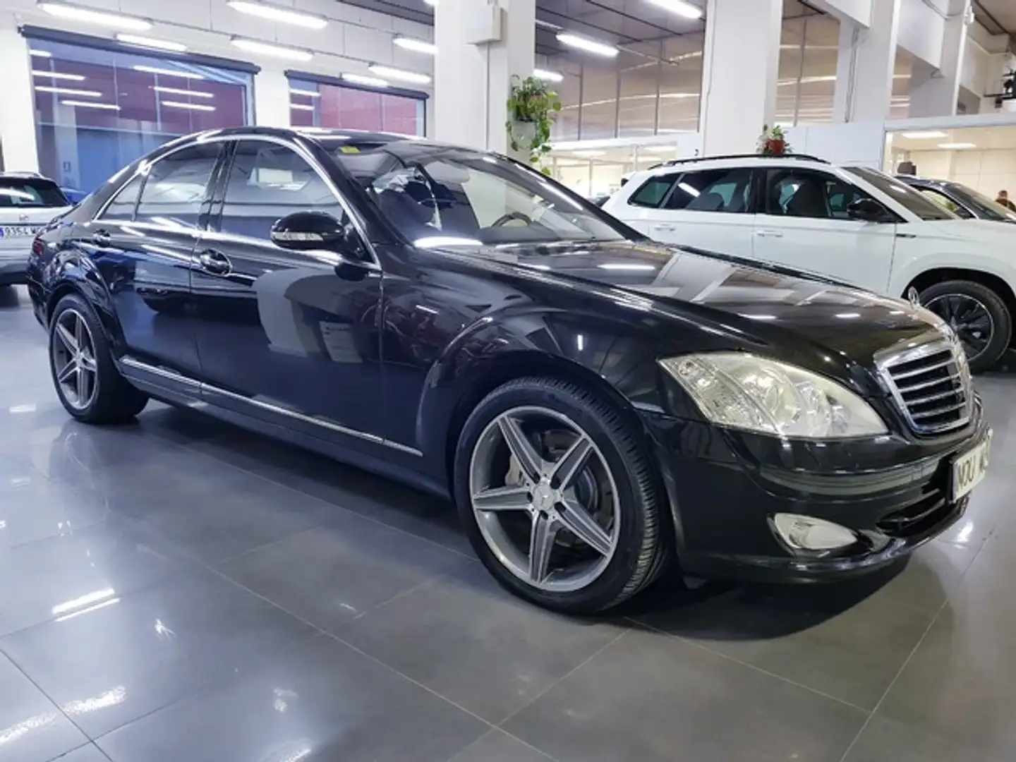 Mercedes-Benz S 500 Aut. Zwart - 2