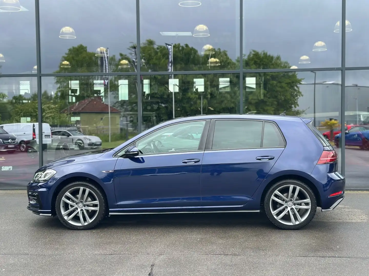 Volkswagen Golf 1.5 TSI ACT OPF DSG R-Line 2.H/ACC/18LM/LED Blau - 2