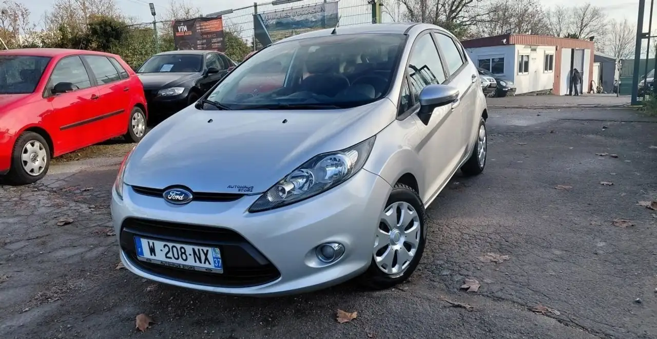 Ford Fiesta 1.2l 80ch essence